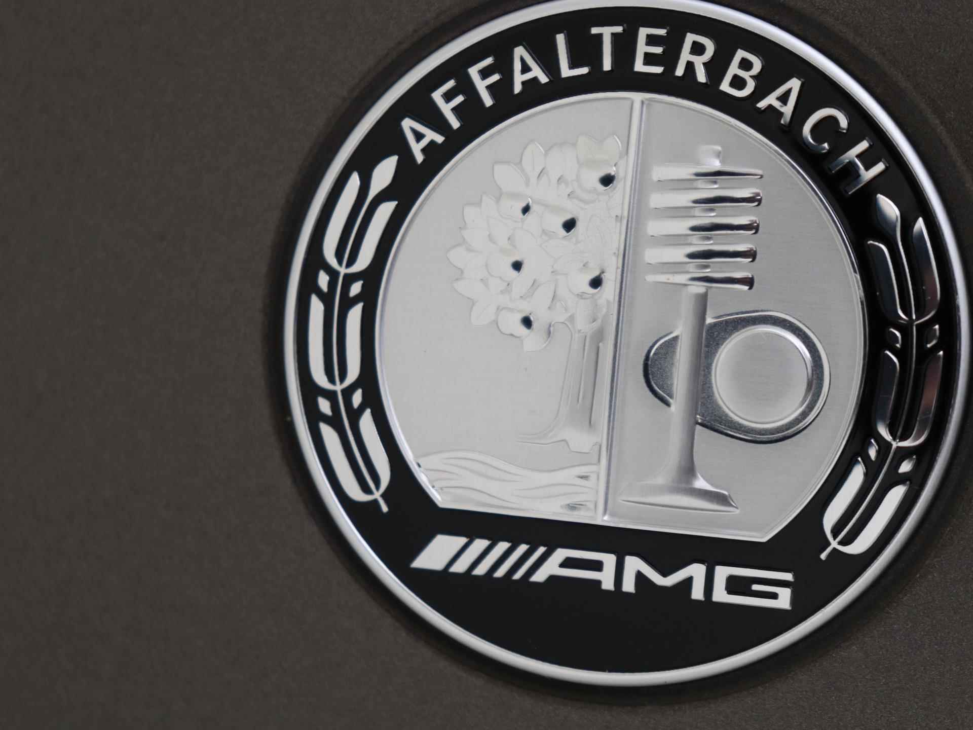 Mercedes-Benz SL 43 AMG Roadster /AMG Monza grey magno /21 Inch / V8 Styling / Nappaleder - 36/46