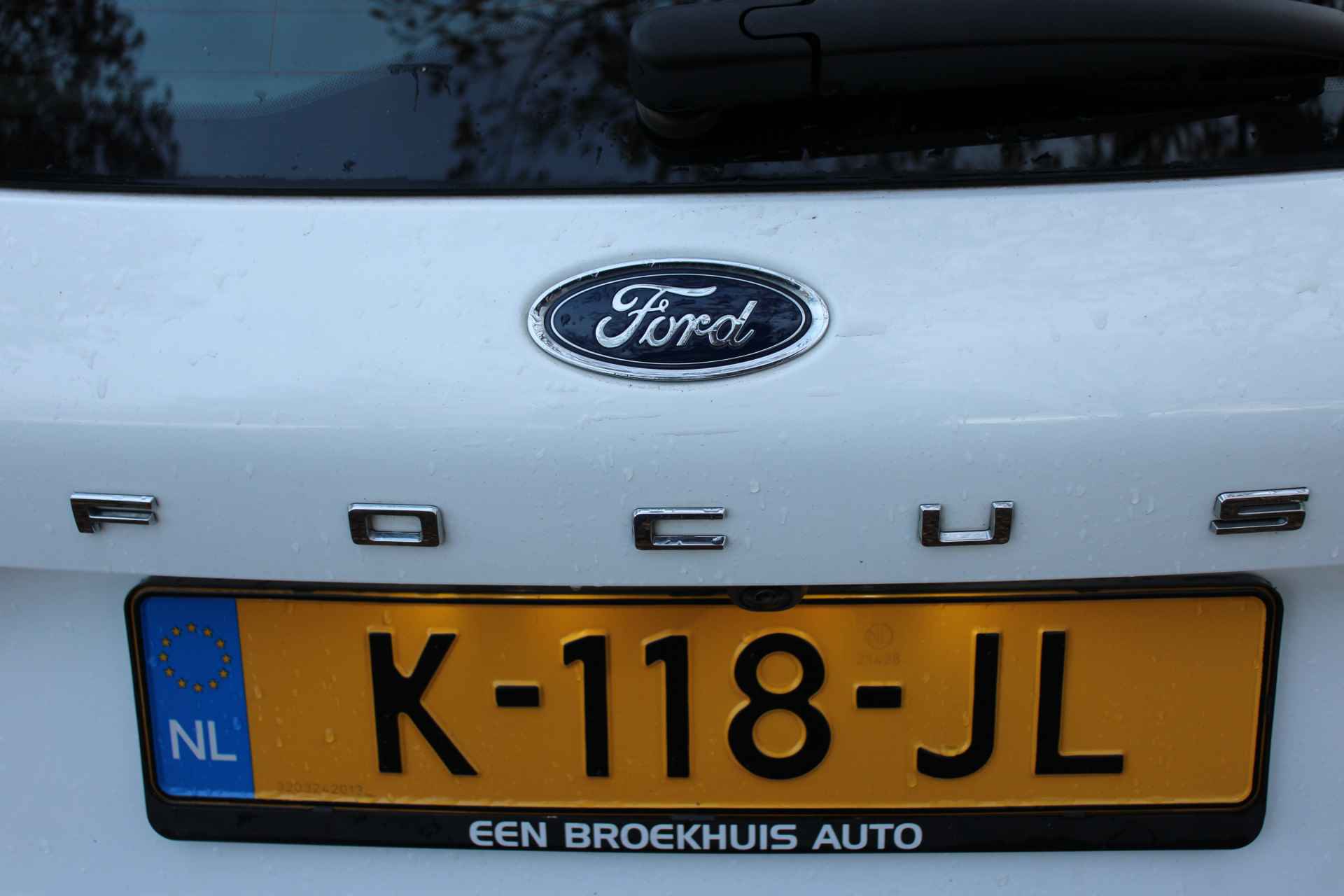 Ford Focus Wagon 1.0EB HYBRID | NL-AUTO! | 1E EIGENAAR! | DEALER OH! | NAVI | CAMERA | CRUISE | PARK SENS V+A | LED | 16' LM. VELGEN - 35/39