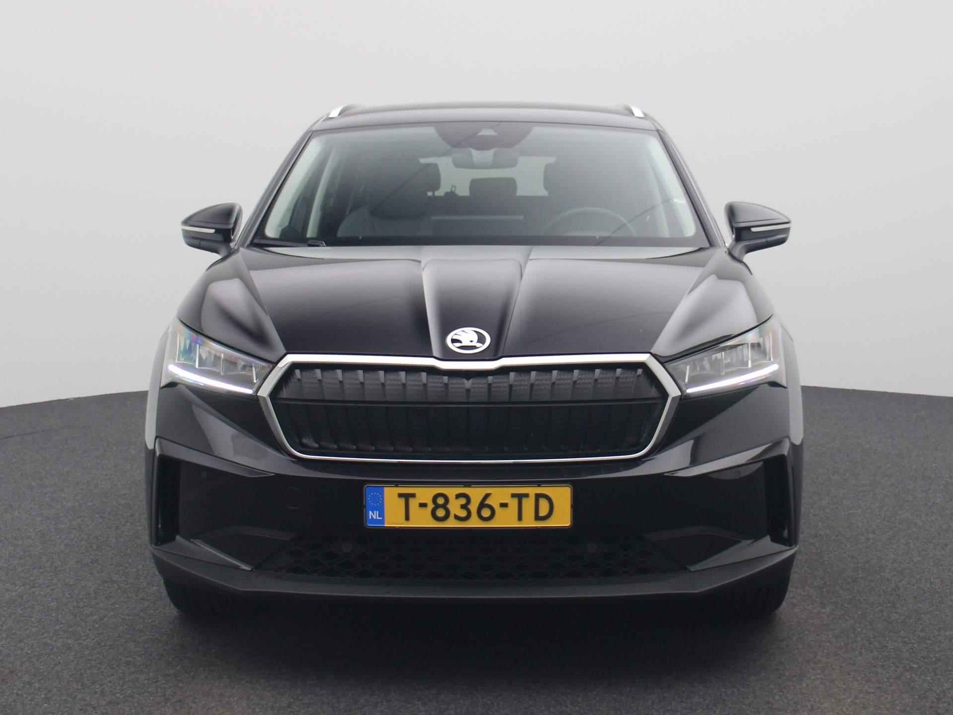 Skoda Enyaq iV 80 77 kWh 204 PK | Automaat | LED Koplampen | Navigatie | Achteruitrijcamera | Climate Control | Cruise Control | Parkeersensoren | Privacy Glass | Lichtmetalen velgen | Demonstratie voertuig - 3/42