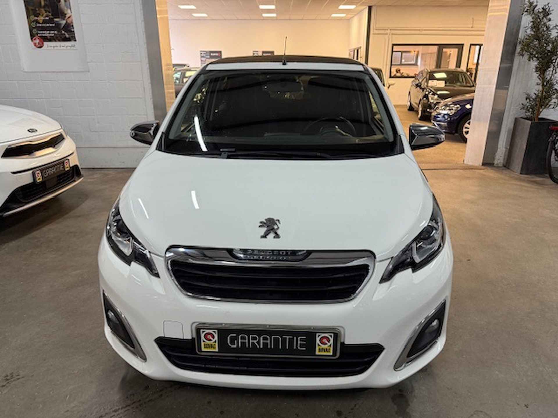 Peugeot 108 1.0 e-VTi Allure TOP - 2/16