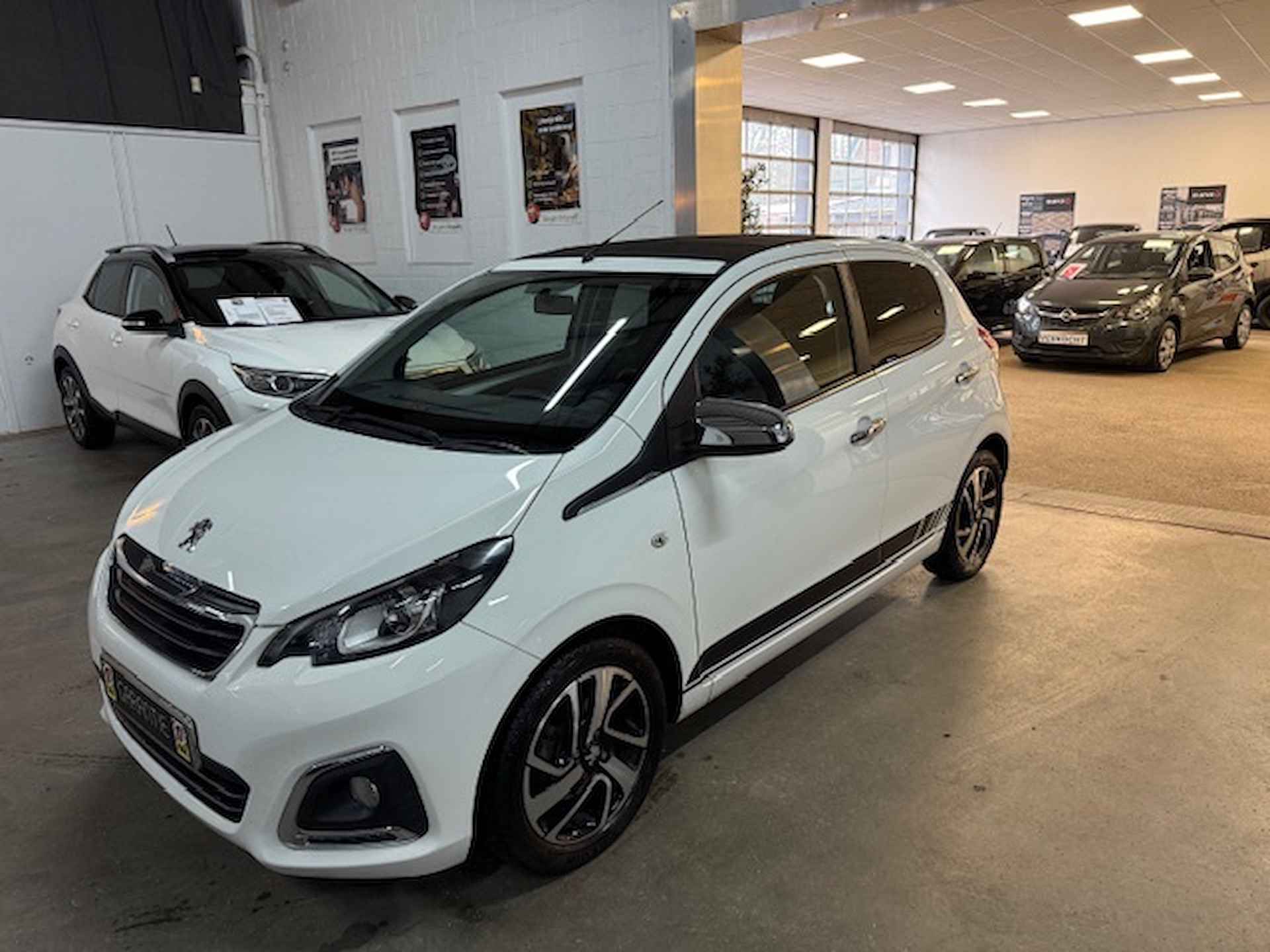 Peugeot 108 1.0 e-VTi Allure TOP - 3/16