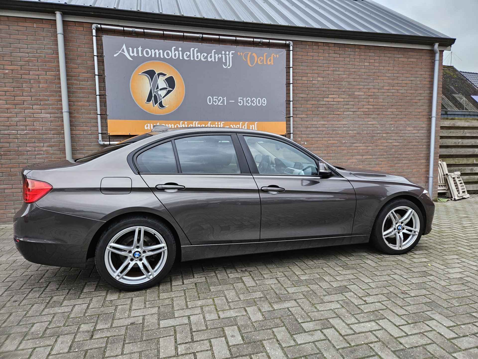 BMW 3-serie 316i Executive - 24/26