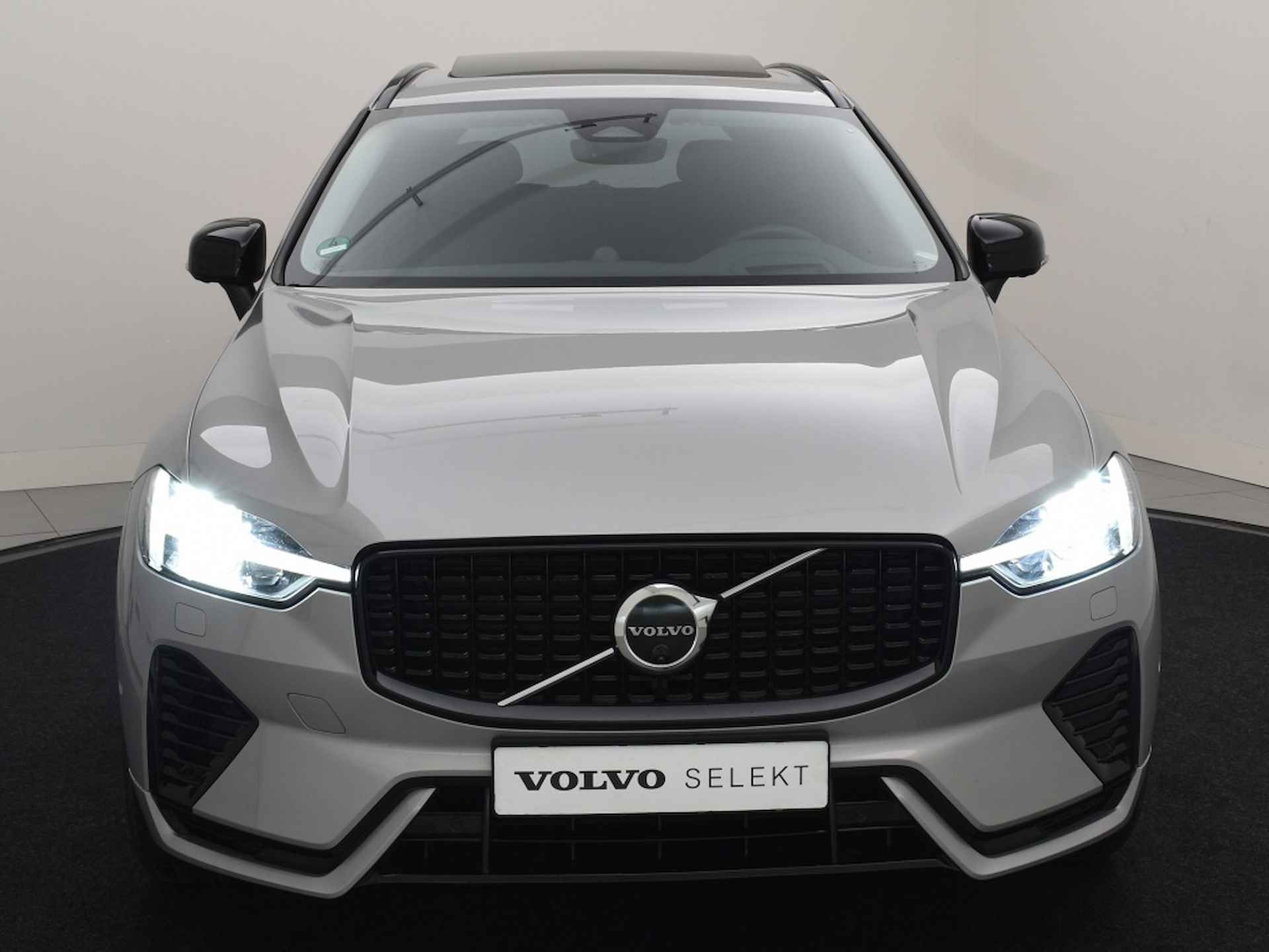 Volvo XC60 T8 PLUG-IN HYBRID ULTIMATE DARK 21INCH B&W AUDIO LUCHTVERING TRE - 6/42