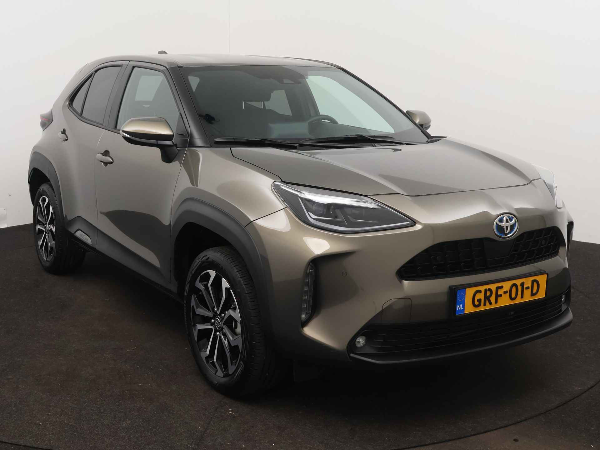 Toyota Yaris Cross 1.5 Hybrid Dynamic Limited | Camera | Stoelverwarming | Climate Control | Cruise Control | Parkeersensoren | Stuurwiel verwarmd | - 29/45