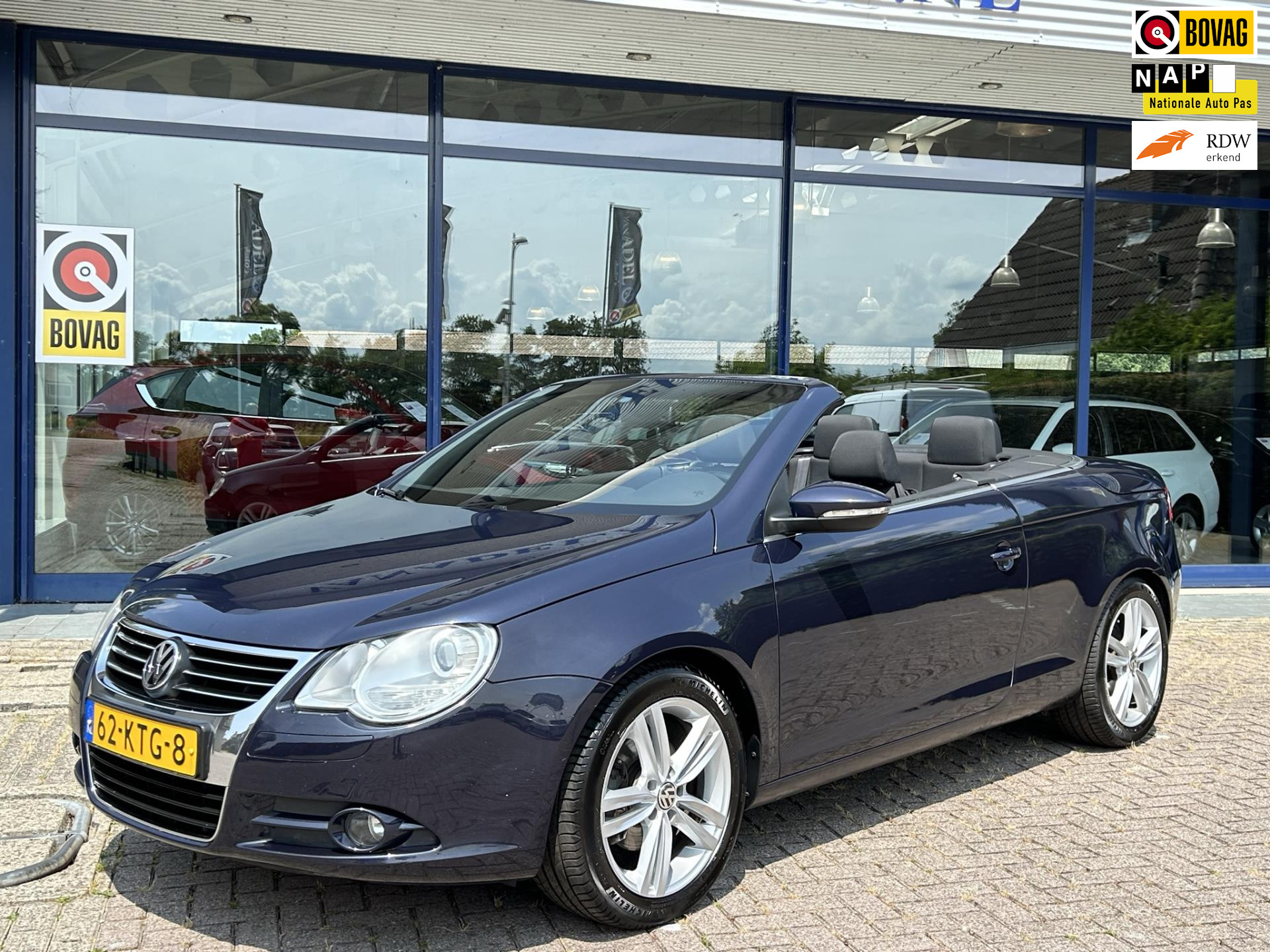 Volkswagen Eos 1.4 TSI Highline Elek.Panorama Clima Cruise Park.Sens 17" Lm Velgen NAP NL-Auto Zeer Nette Staat!