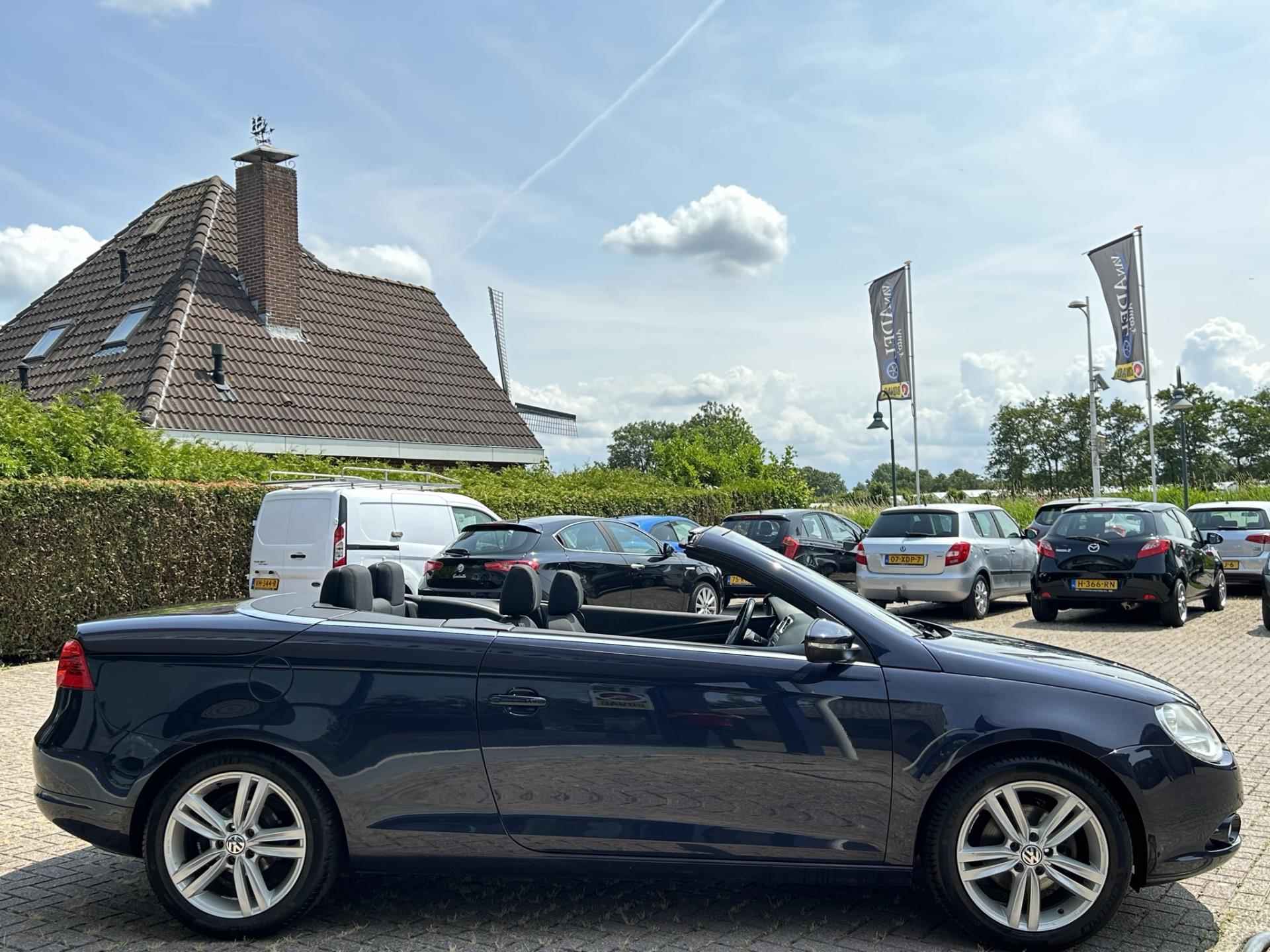 Volkswagen Eos 1.4 TSI Highline Elek.Panorama Clima Cruise Park.Sens 17" Lm Velgen NAP NL-Auto Zeer Nette Staat! - 9/34