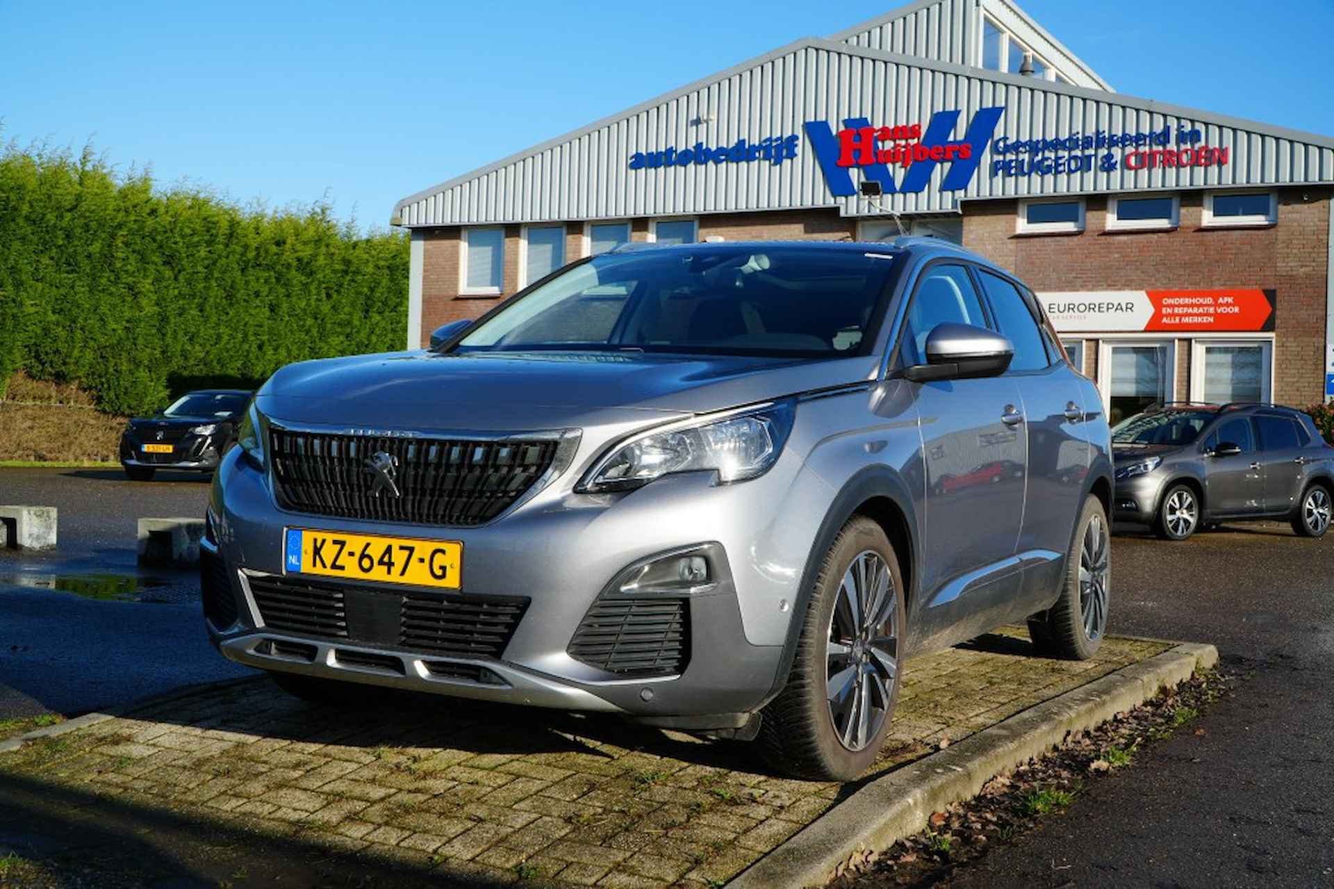 PEUGEOT 3008 PREMIERE 1.2-130PK - TREKHAAK - NAVIGATIE - MIRRORLINK - 3/30