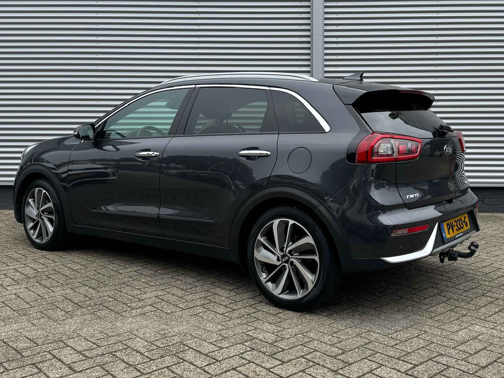 KIA Niro 1.6 GDi Hybrid 141pk Automaat ExecutiveLine | Stoelkoeling | Stoel/Stuurwielverwarming | Memory | JBL | - 3/47