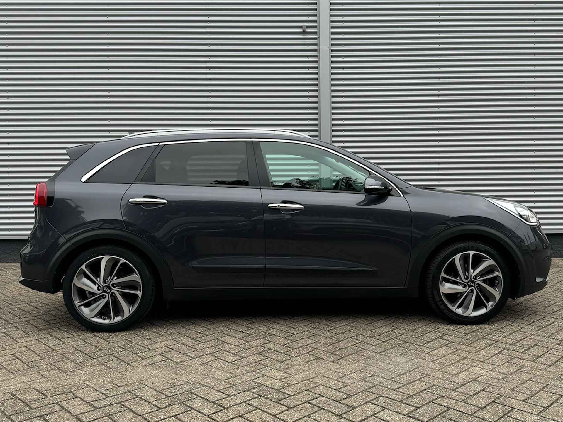 KIA Niro 1.6 GDi Hybrid 141pk Automaat ExecutiveLine | Stoelkoeling | Stoel/Stuurwielverwarming | Memory | JBL | - 6/47