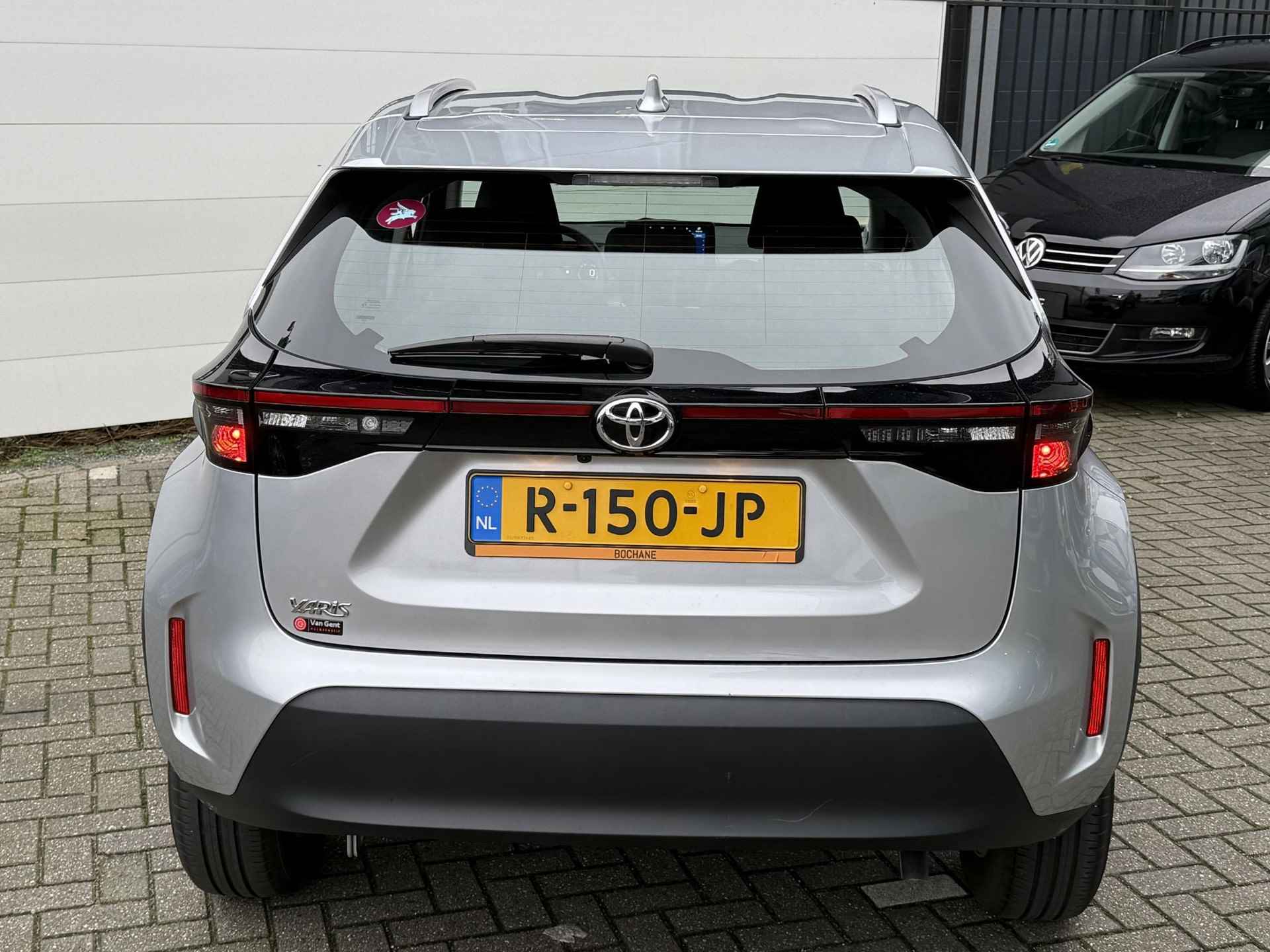 Toyota Yaris Cross 1.5 VVT-I Active | Camera | Navigatie | Dealer Onderhouden! - 14/30