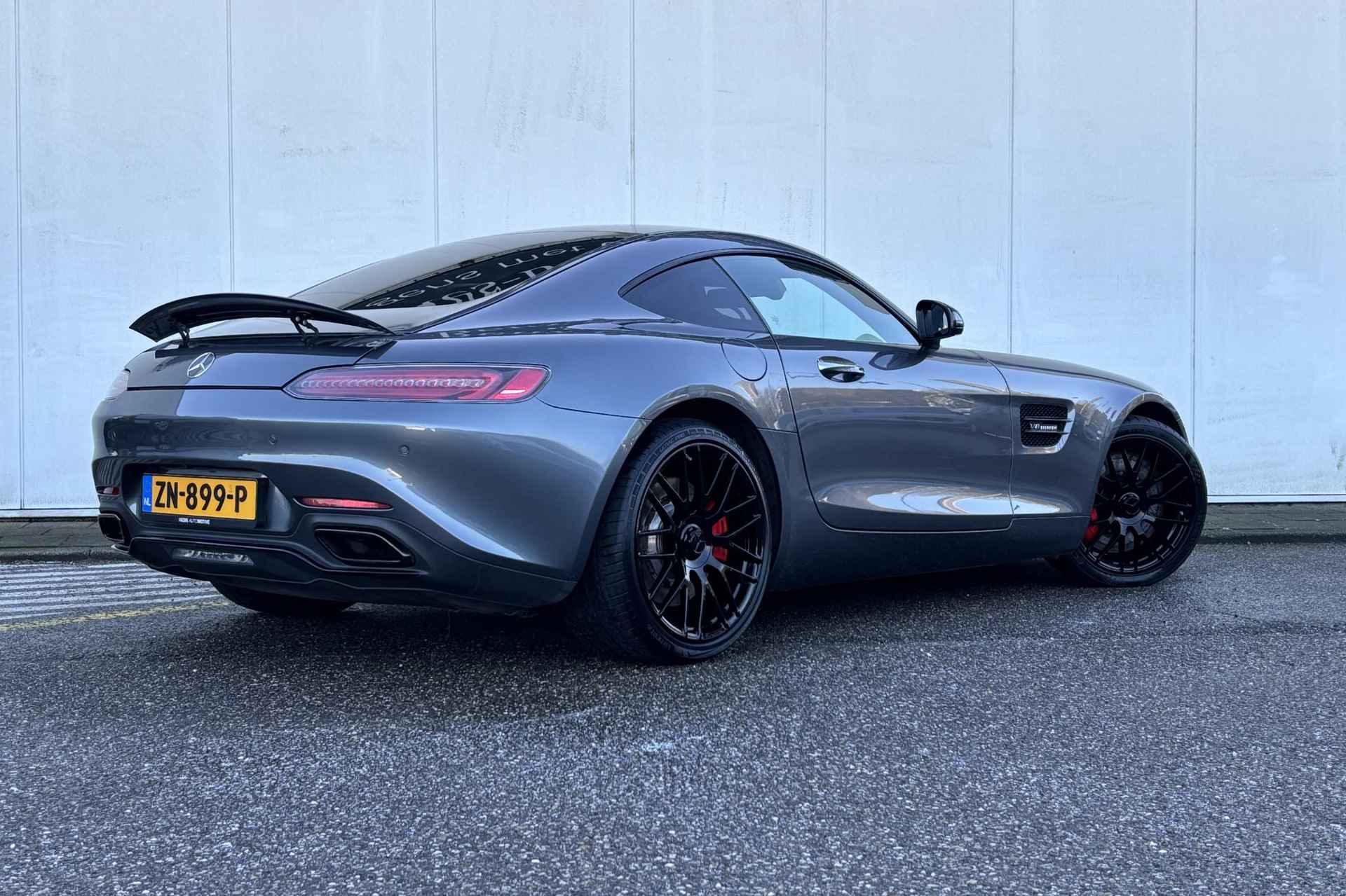 Mercedes-Benz AMG GT GT S Automaat | AMG Nightpakket | Distronic | Burmester Audio | Panoramadak | Comand Online | AMG Performance Uitlaat - 2/21