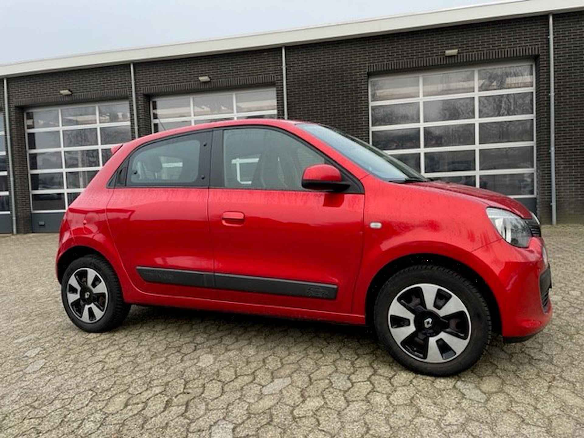 Renault Twingo 1.0 SCE COLLECTION - 6/23