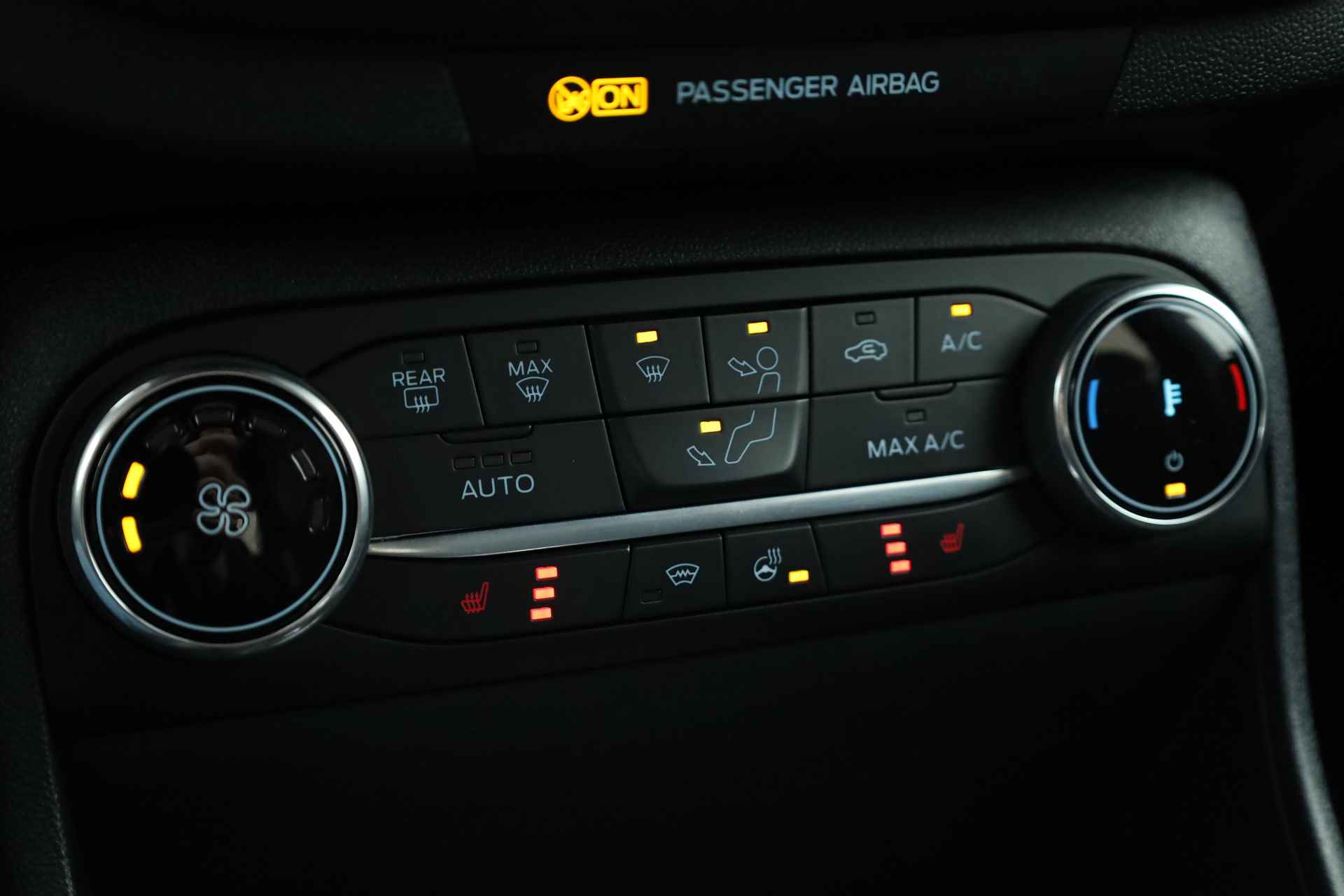 Ford Fiesta 1.5 EcoBoost ST-3 200pk | Recaro | Navi | Keyless | Stoel- Stuurverw. | B&O - 20/34