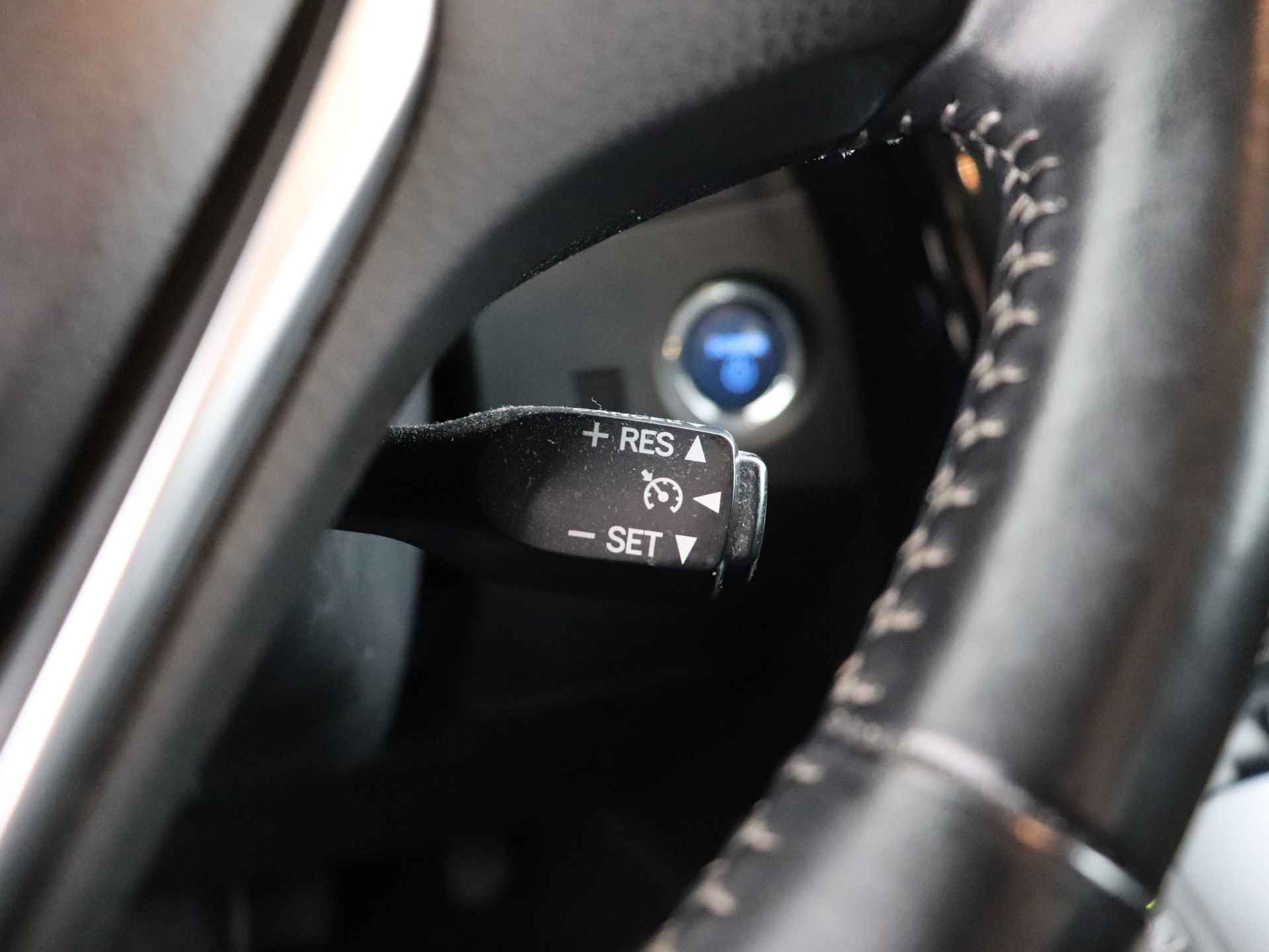 Toyota Auris Touring Sports 1.8 Hybrid Dynamic Limited | Bluetooth | Camera | Climate control | verkocht ovb MB - 21/38