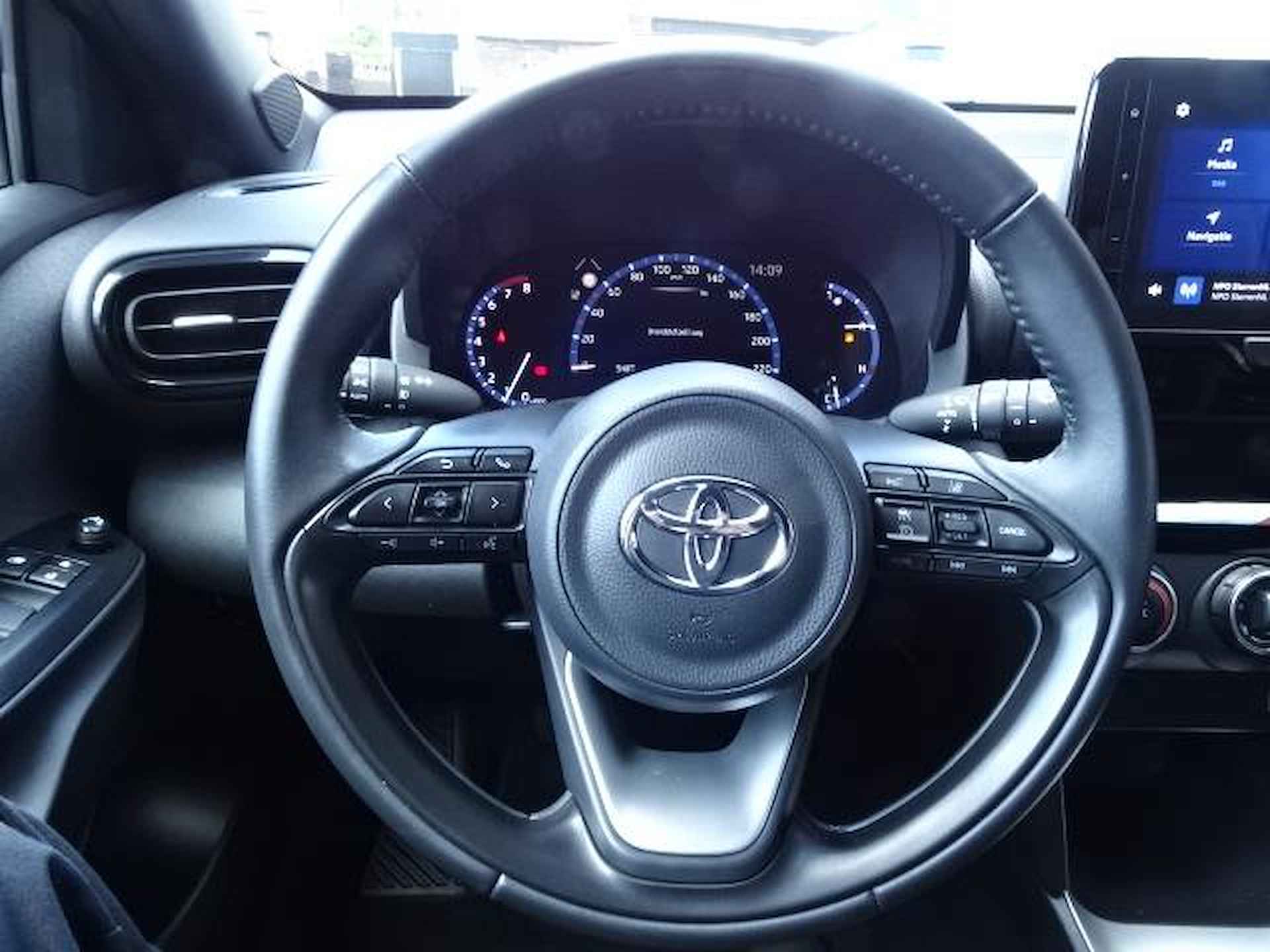 Toyota Yaris Cross 1.5 VVT-I Dynamic - 15/28