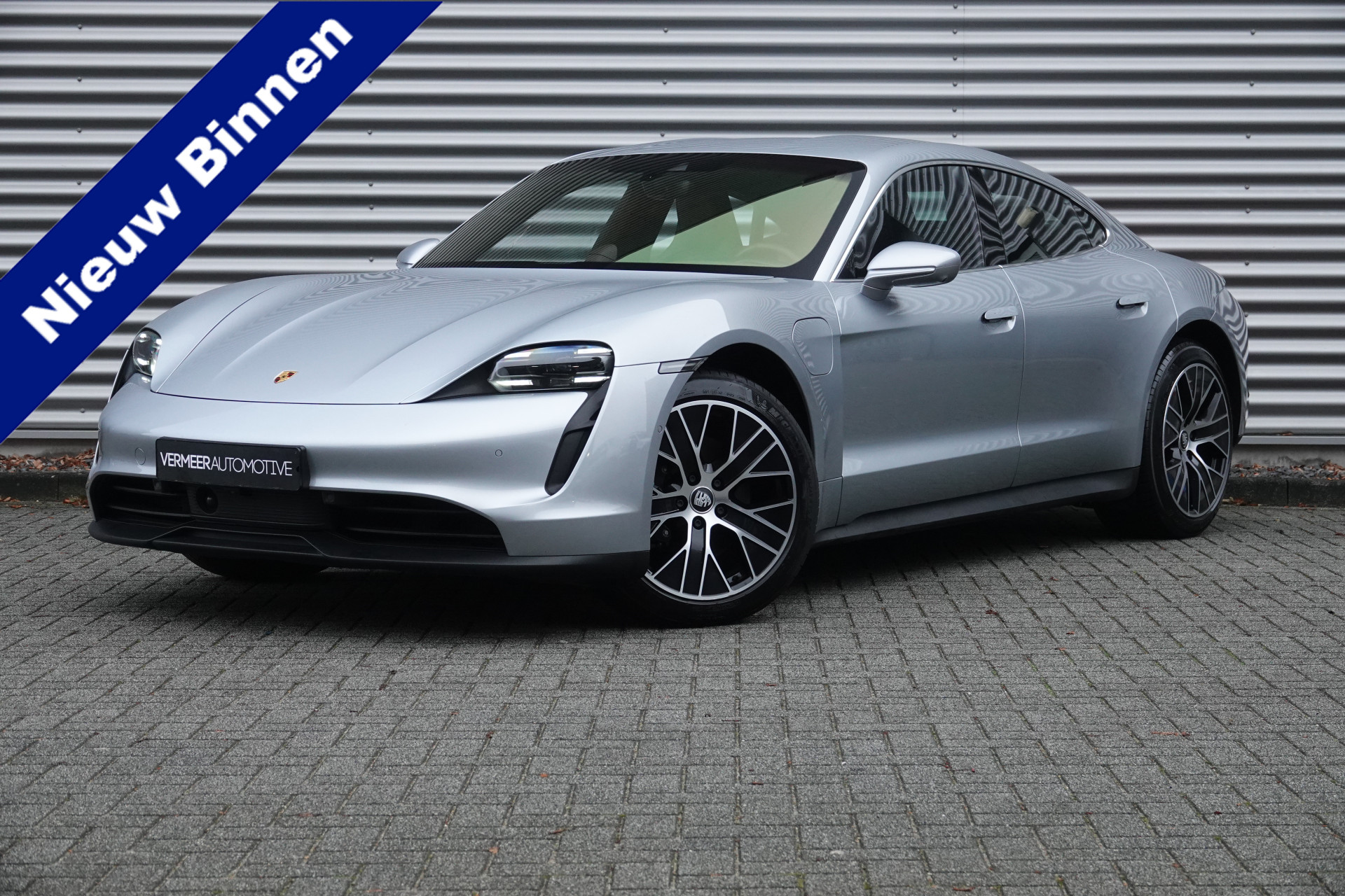 Porsche Taycan 4S 84 kWh Performance Accu | Sport Chrono | Burmester | Memory | Ventilatie | Warmtepomp |