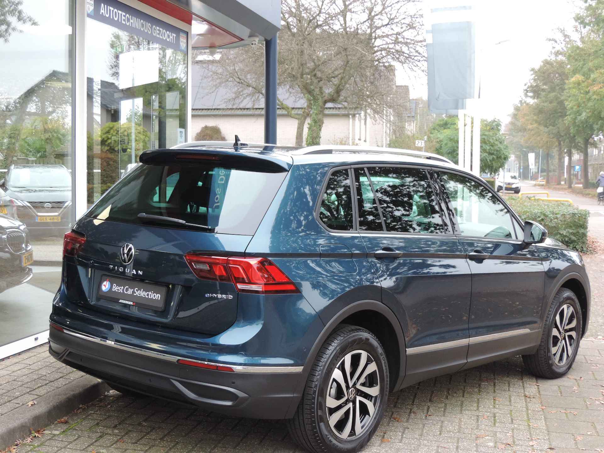 Volkswagen Tiguan 1.4 TSI eHybrid Active -  ACC | Camera 360 | CarPlay | Stoel/stuurverw. | Elektr. klep | Trekhaak - 5/50