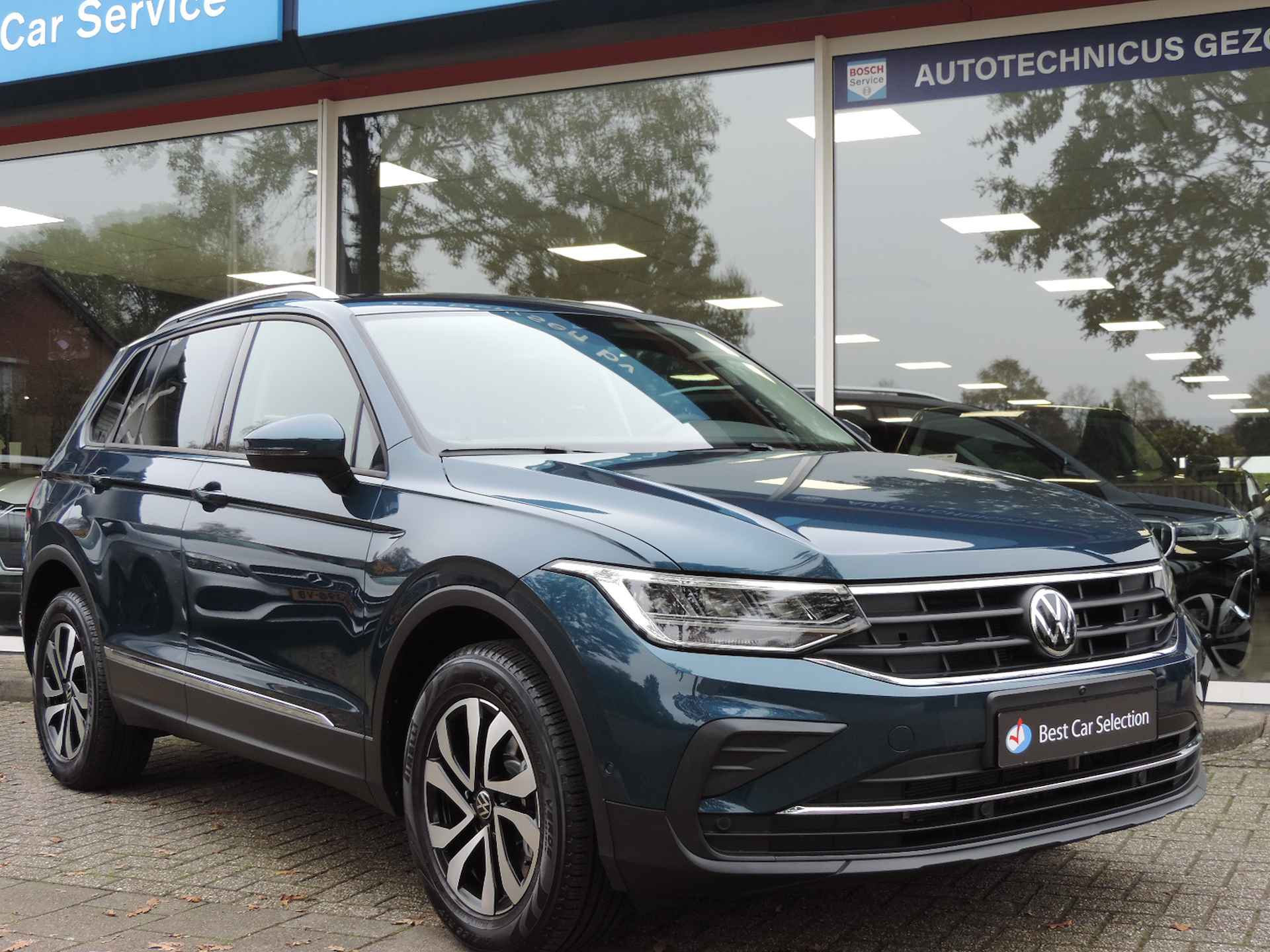 Volkswagen Tiguan 1.4 TSI eHybrid Active -  ACC | Camera 360 | CarPlay | Stoel/stuurverw. | Elektr. klep | Trekhaak - 9/50