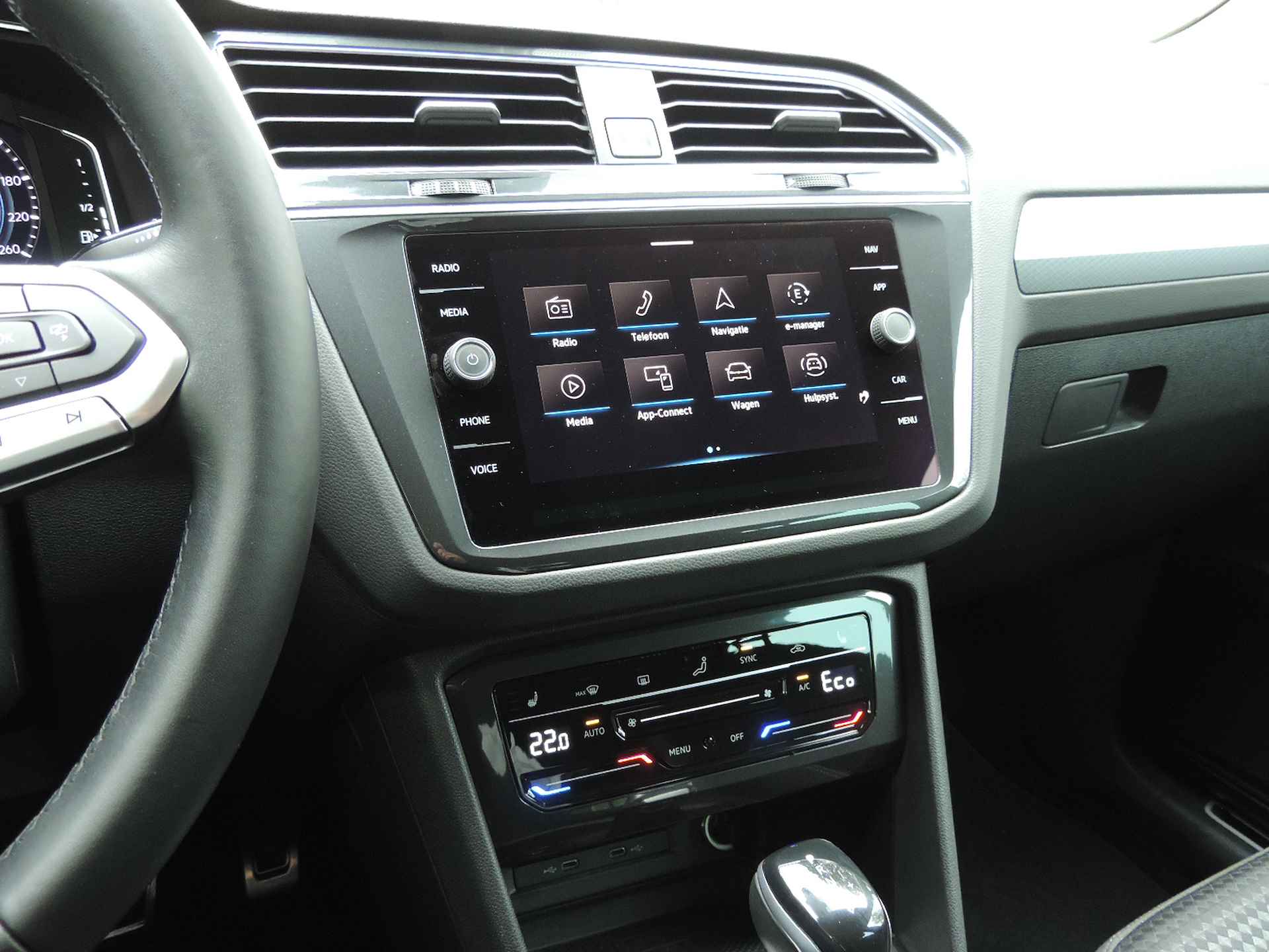 Volkswagen Tiguan 1.4 TSI eHybrid Active -  ACC | Camera 360 | CarPlay | Stoel/stuurverw. | Elektr. klep | Trekhaak - 26/50