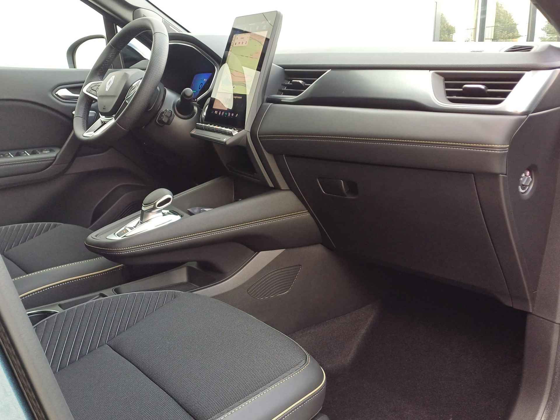 Renault Symbioz 1.6 E-Tech hybrid 145 iconic Automaat / Camera 360 / Climate Control / Lichtmetalen Velgen / Apple Carplay-Android Auto / Verwarmd Stuurwiel - 8/40