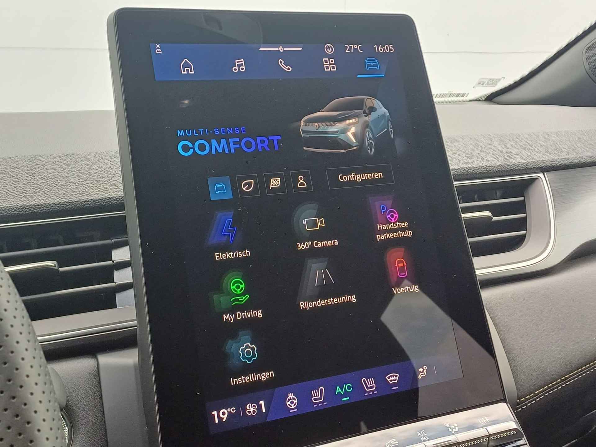 Renault Symbioz 1.6 E-Tech hybrid 145 iconic Automaat / Camera 360 / Climate Control / Lichtmetalen Velgen / Apple Carplay-Android Auto / Verwarmd Stuurwiel - 23/40