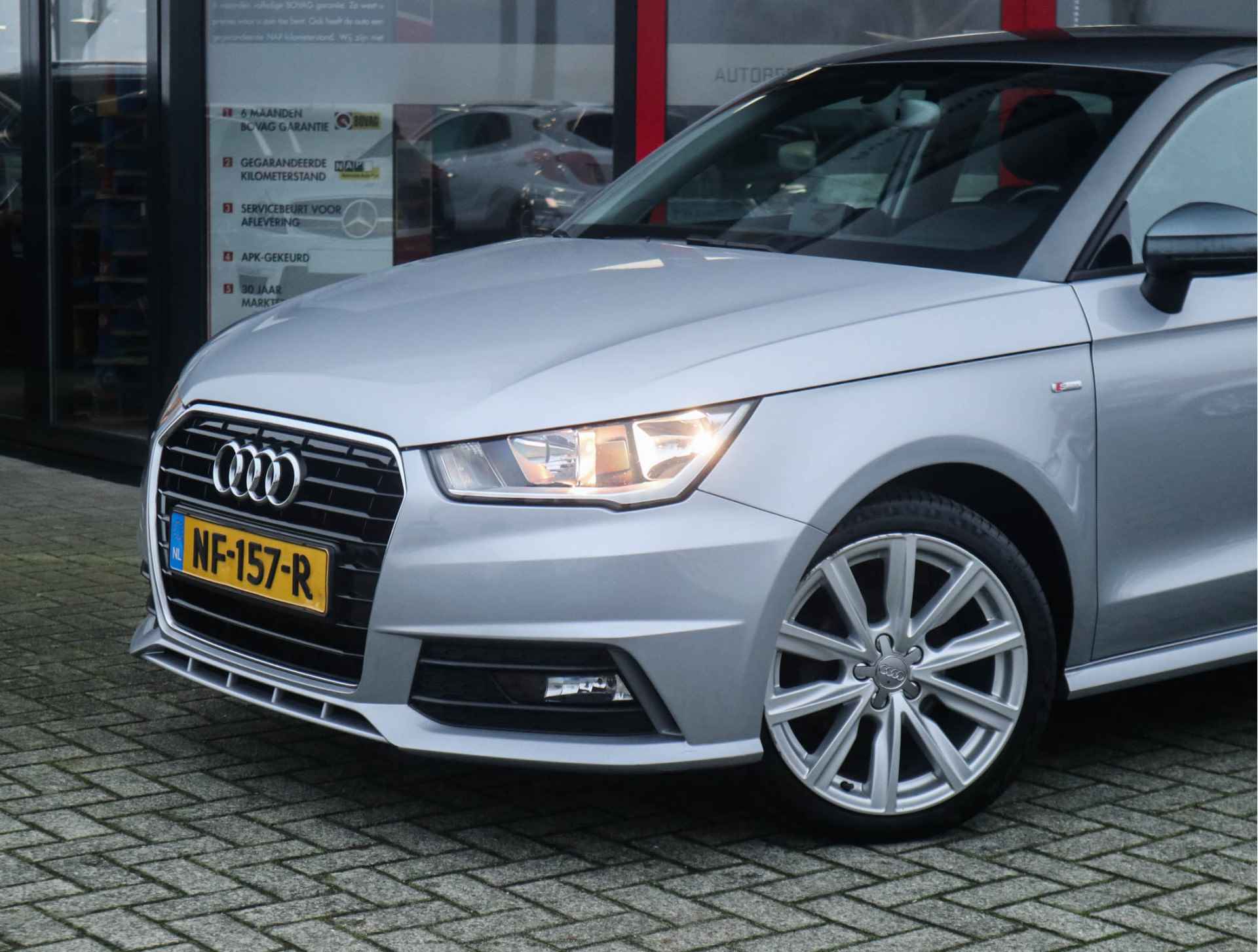 Audi A1 Sportback 1.0 TFSI Adrenalin Automaat/Navi/Airco/Cruise/Phone - 3/31