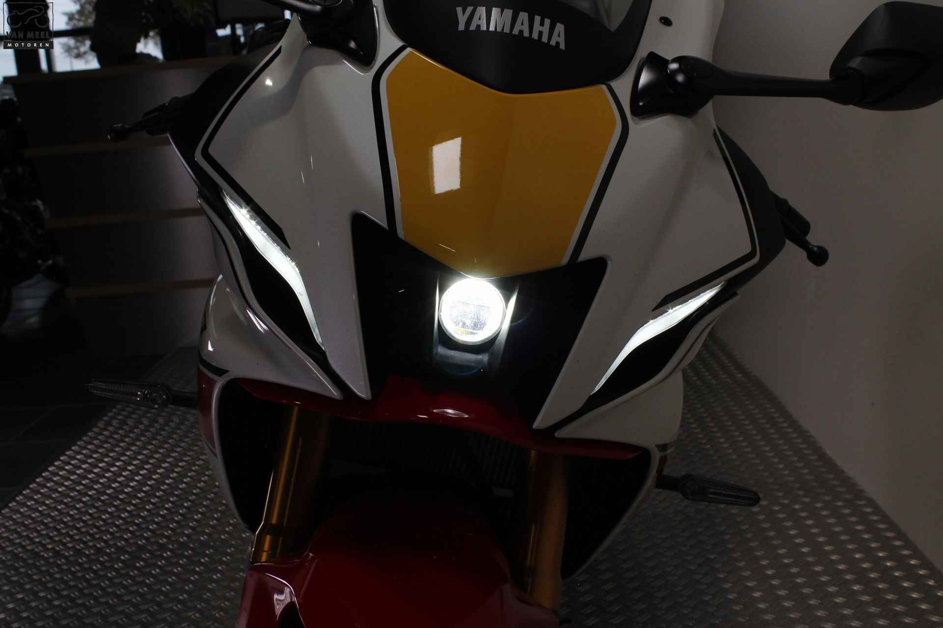 Yamaha R7 World GP 60th Anniversary - 7/14