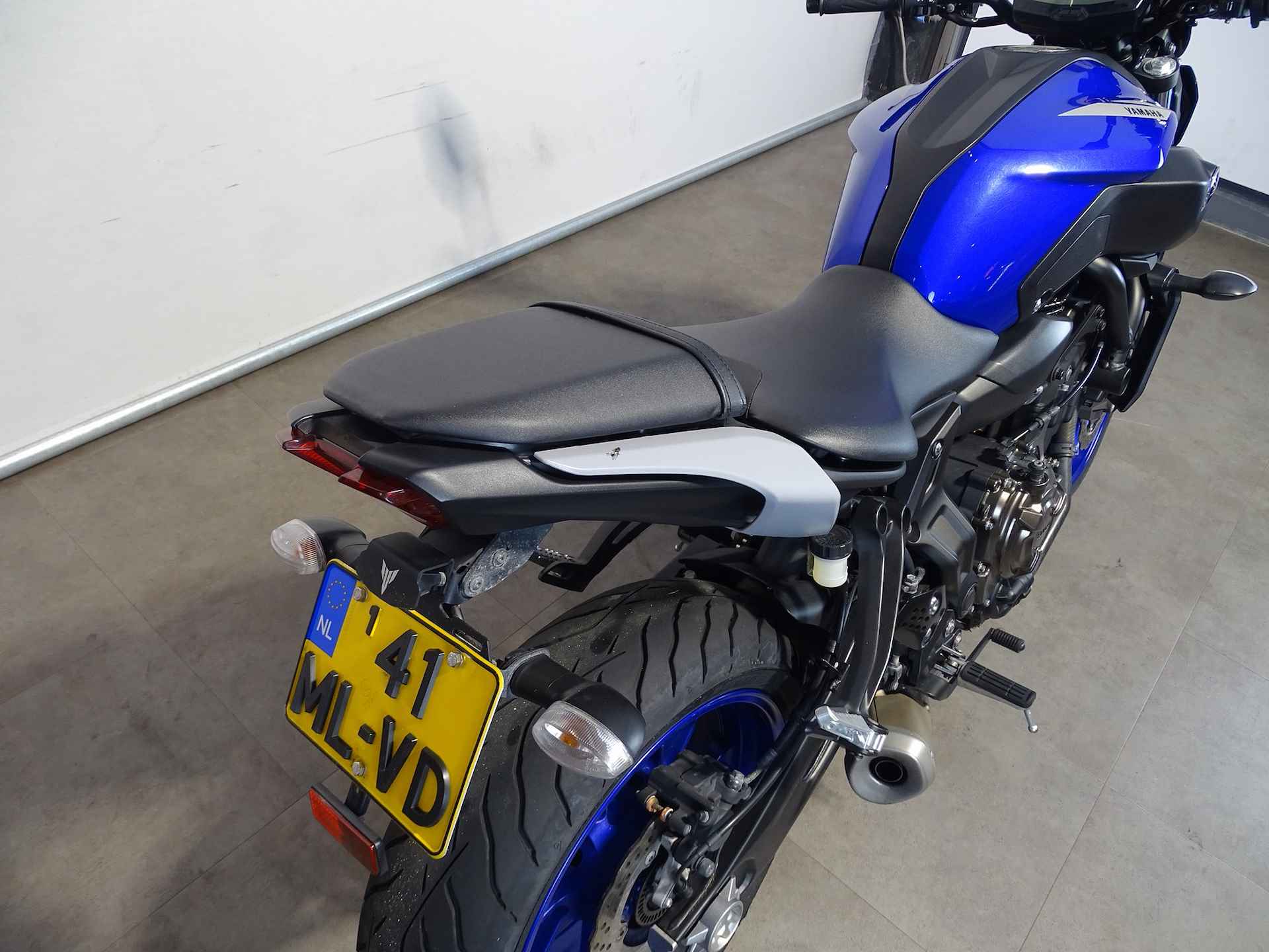 Yamaha MT-07 - 3/8