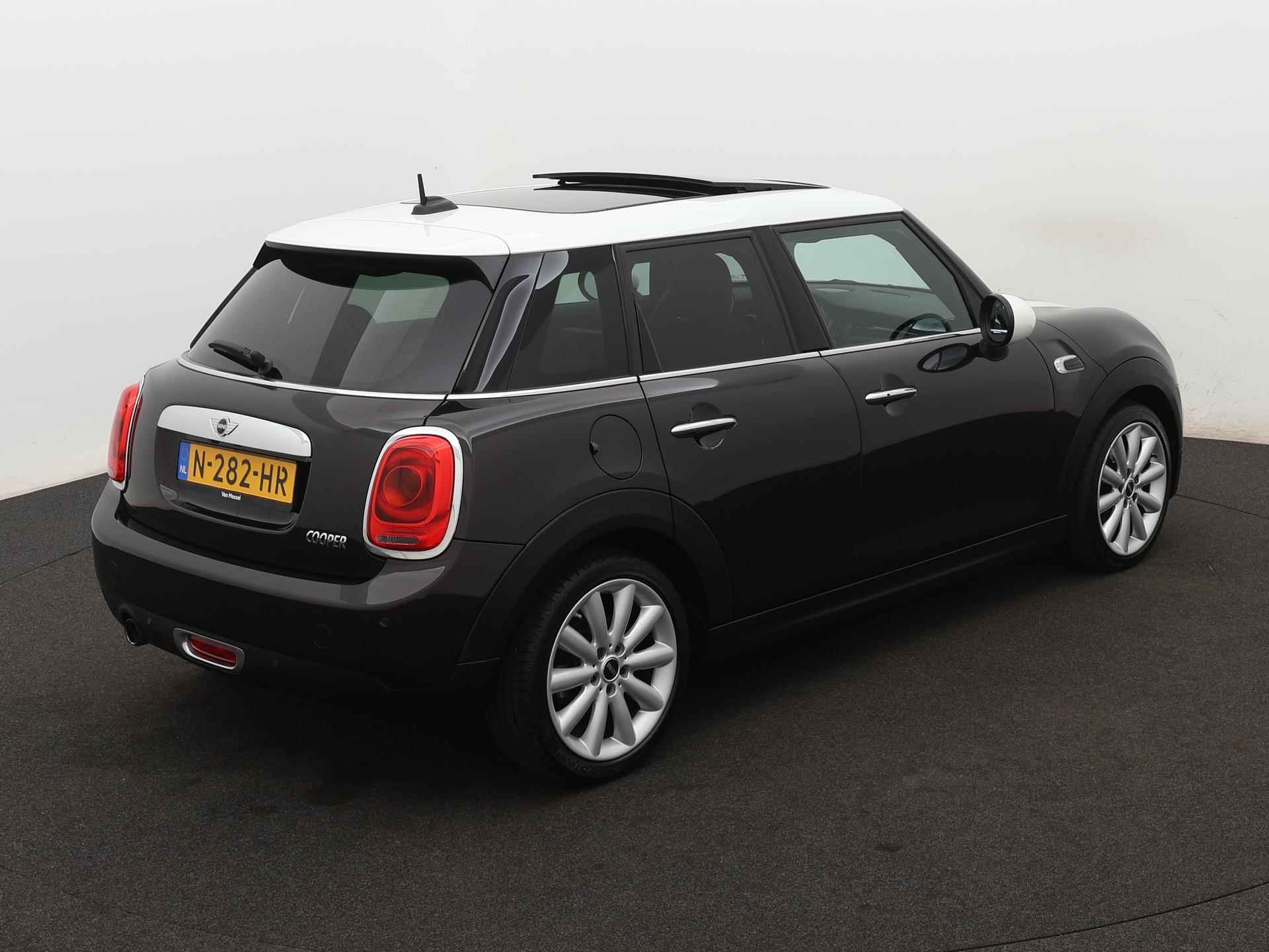 Mini Mini 1.5 Cooper Pepper Business | PANORAMADAK | STOELVERWARMING | LEDER | ACHTERUITRIJCAMERA | NAVIGATIE | CLIMATE CONTROL | CRUISE CONTROL | - 7/22