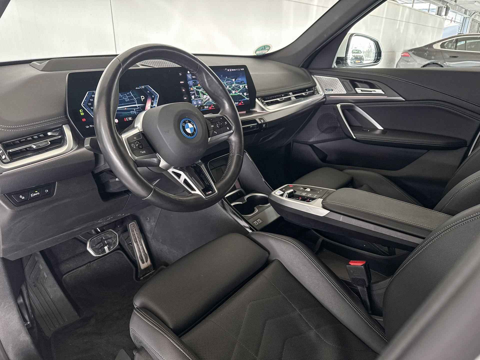 BMW iX1 xDrive30 Launch Edition 67 kWh - 21/21