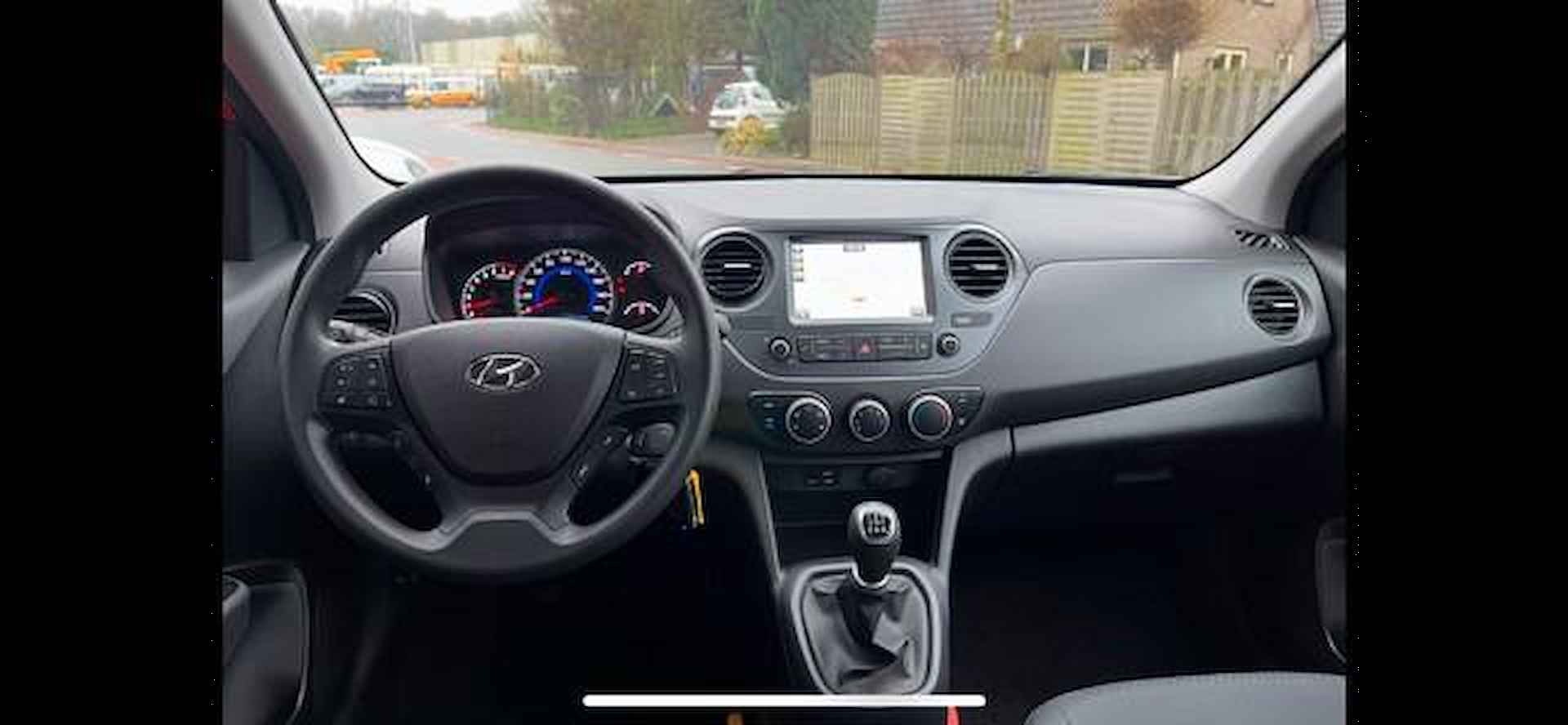 Hyundai i10 1.0i Comfort Navigatie, airco, sensoren! - 9/21