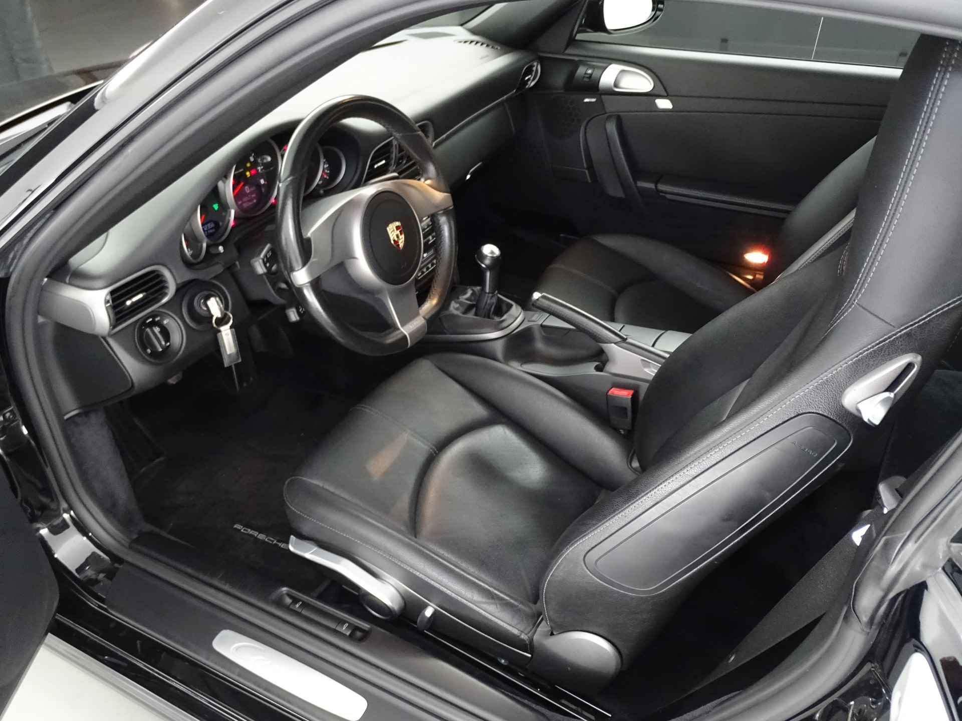 Porsche 911 997.2 3.6 Carrera Handgeschakeld Schuifdak, Stoelverwarming, Navigatie, Bose inst. - 21/103