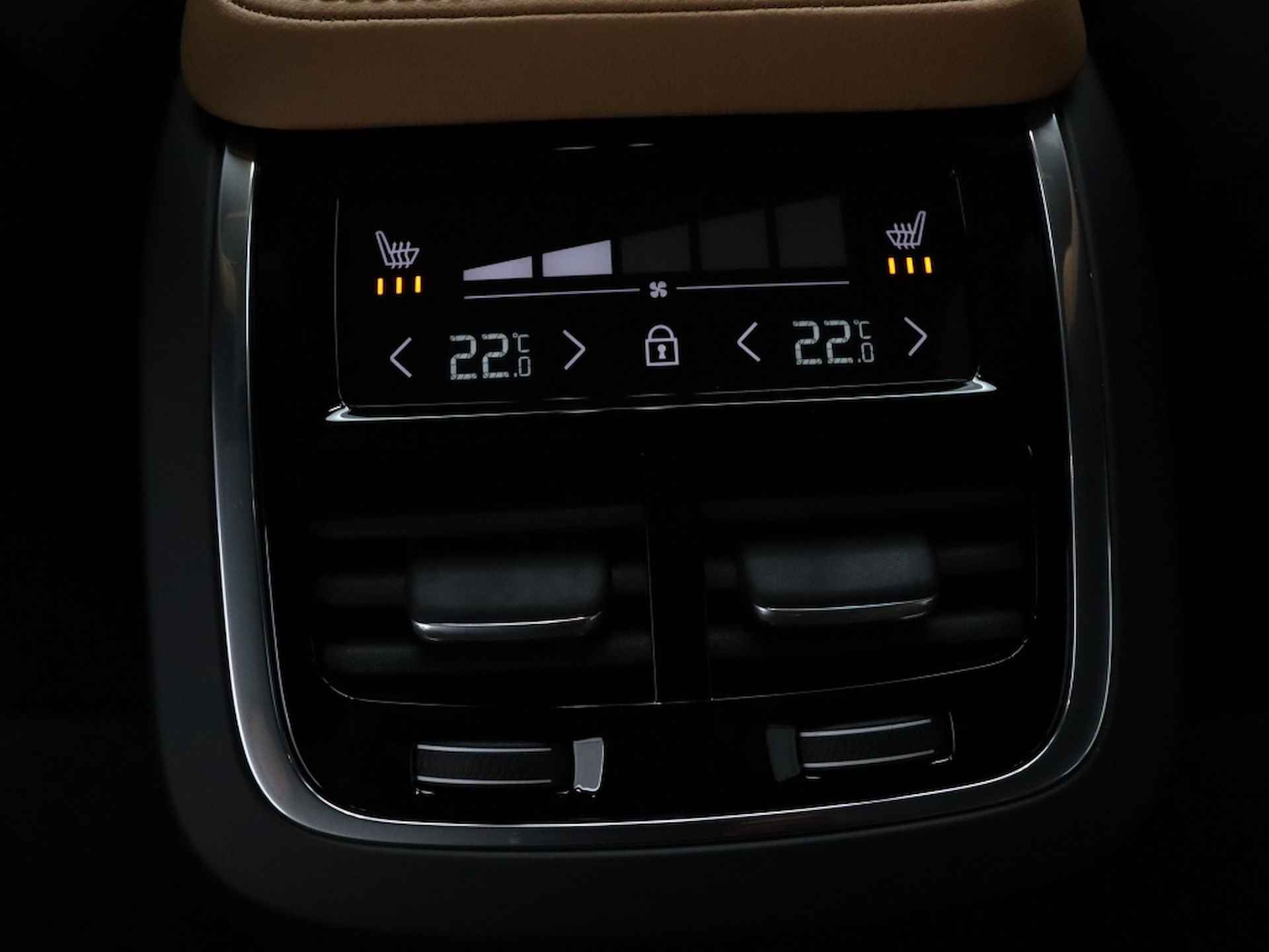 Volvo XC90 2.0 T8 AWD Ulimate Dark | Luchtvering | Bowers & Wilkins Audio | - 33/45