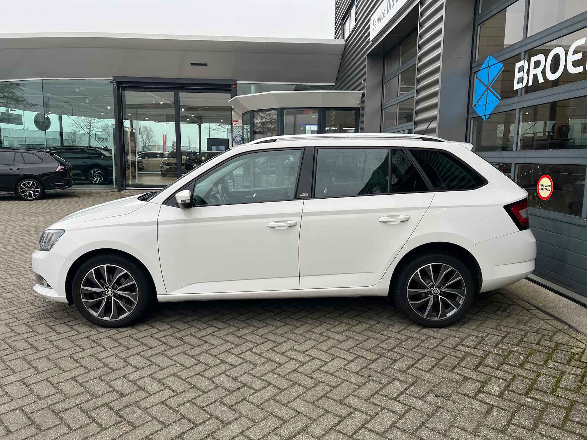 Škoda Fabia Combi 1.0 75 pk Edition | Cruise controle | Airco | Parkeersensoren | - 7/32