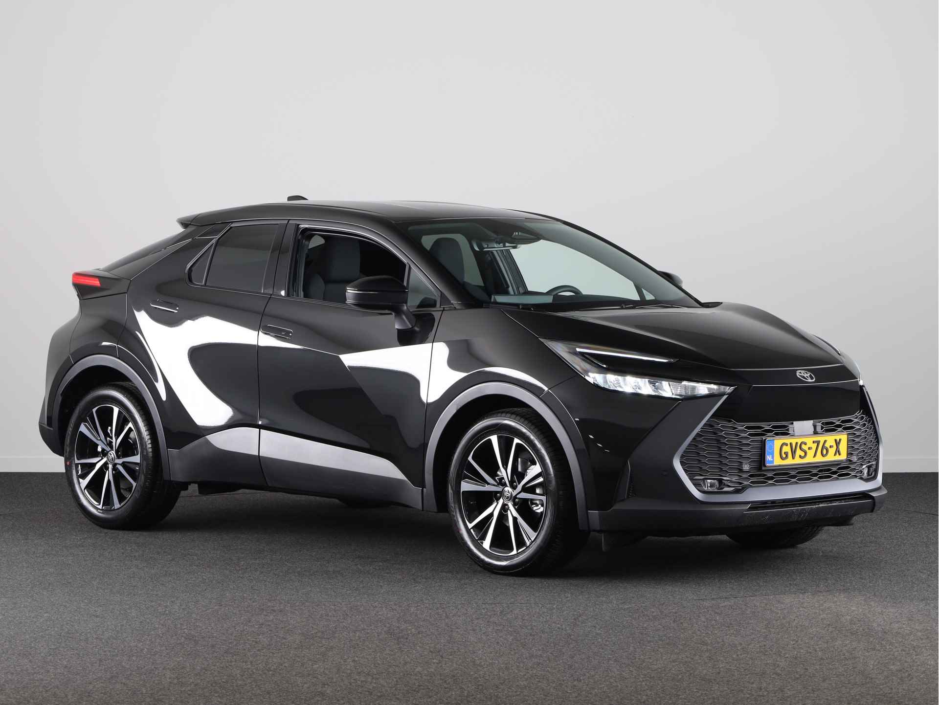 Toyota C-HR 1.8 Hybrid 140 Dynamic *DEMO* | 10 jaar Garantie | DIRECT Leverbaar | - 17/39