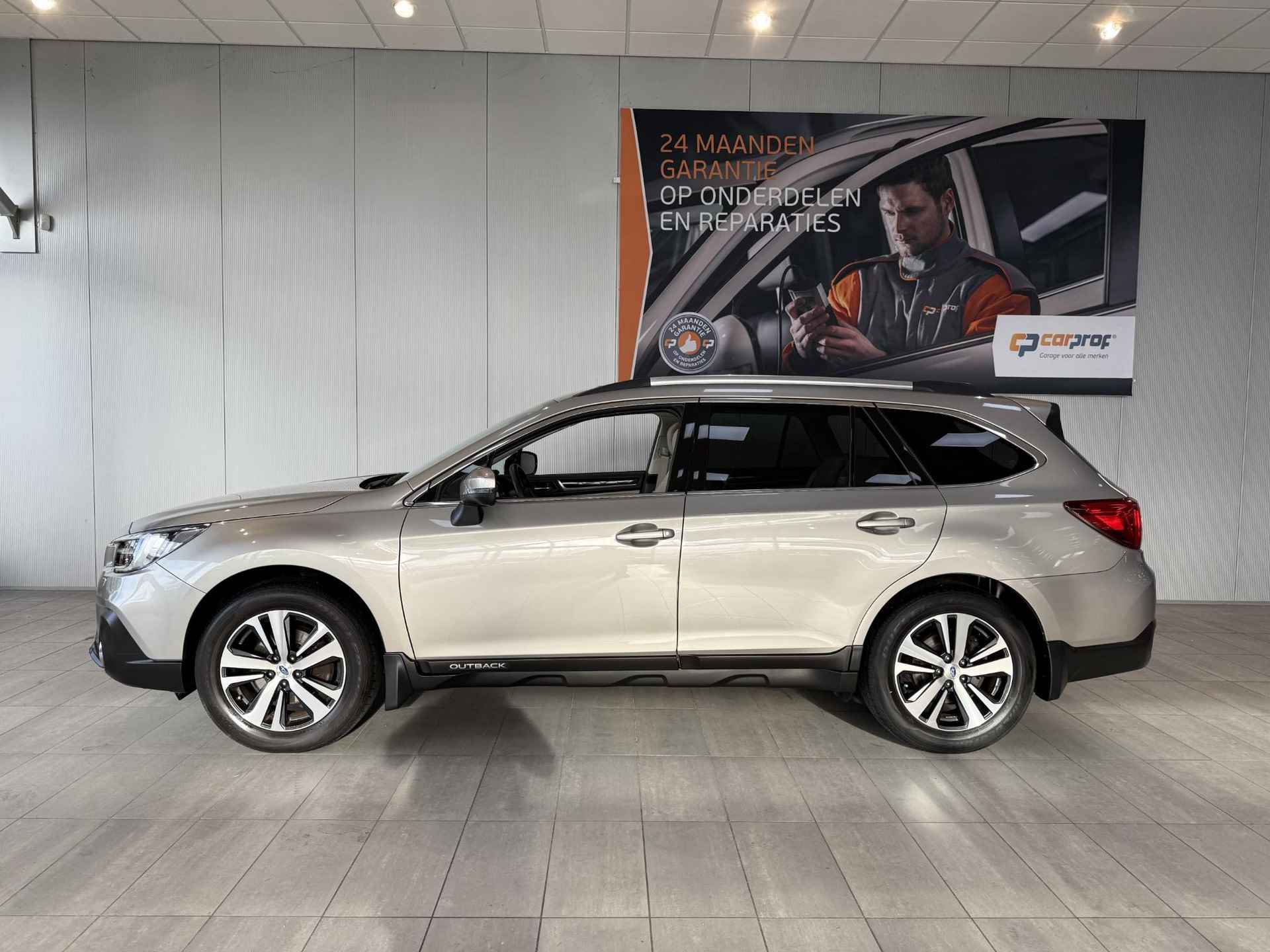 Subaru Outback 2.5i Premium - 2/33