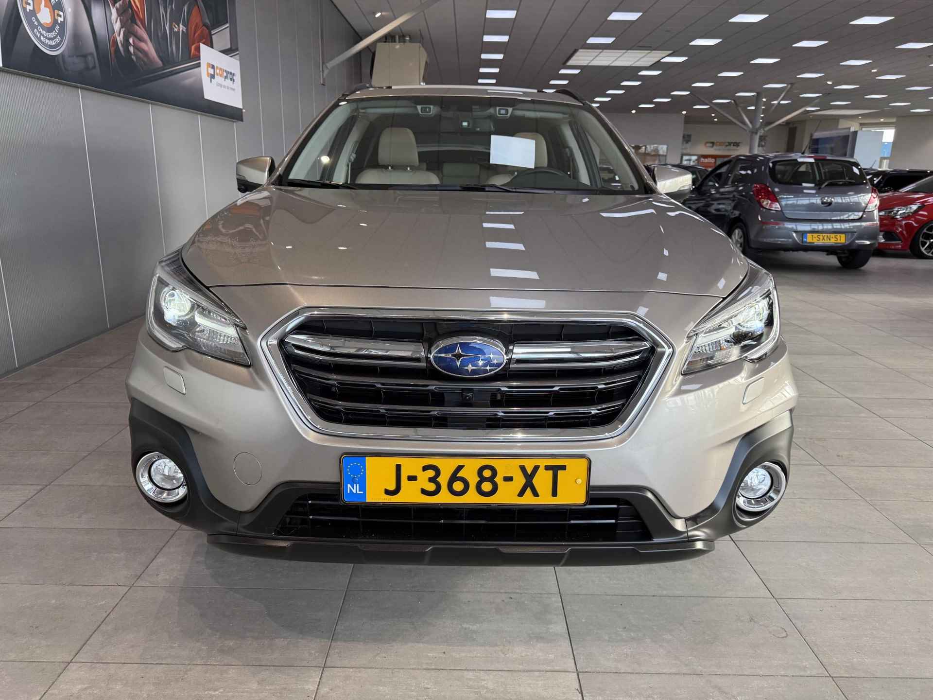 Subaru Outback 2.5i Premium - 7/33