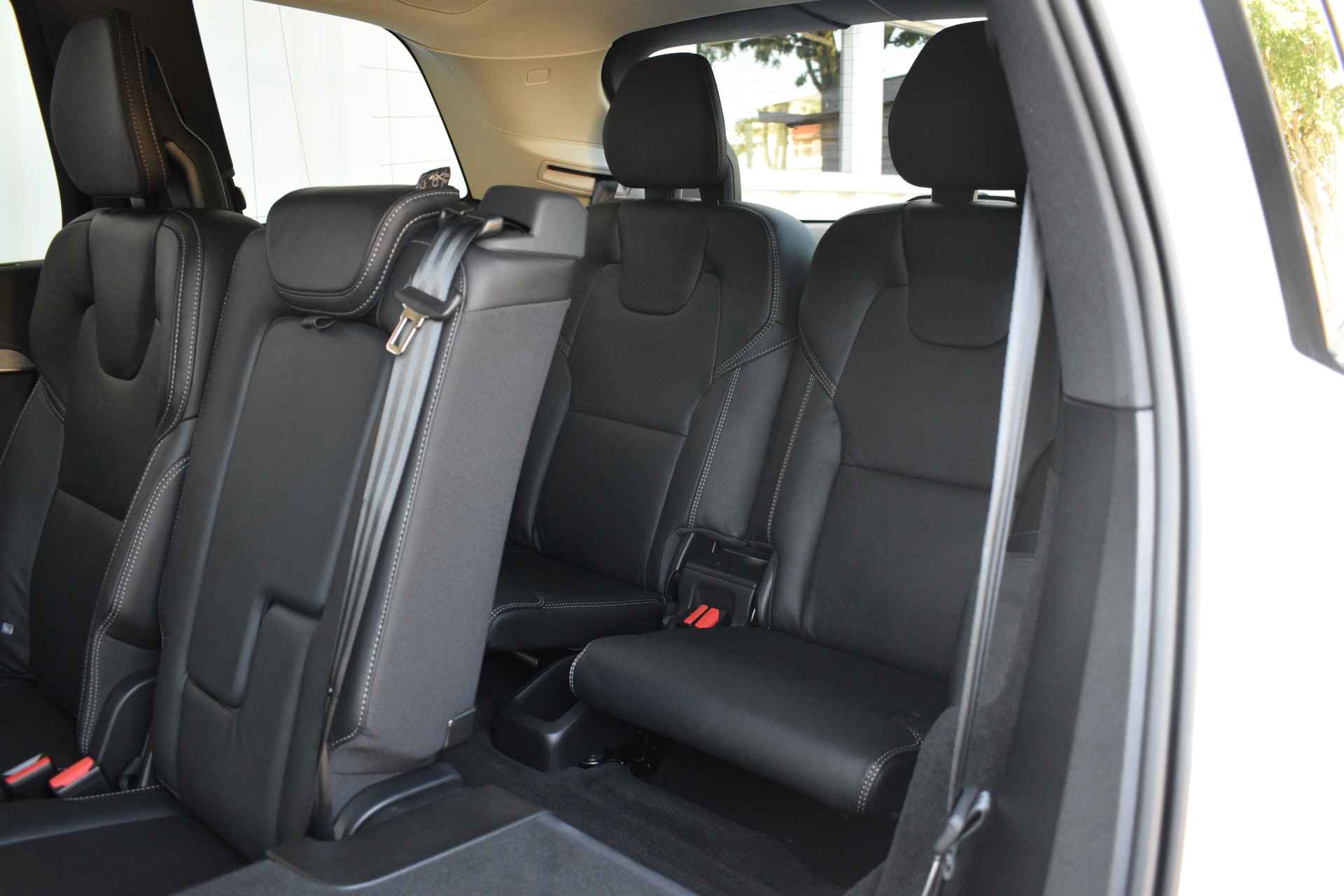 Volvo XC90 T8 Recharge 455PK AWD Inscription LONG RANGE | Luchtvering | Ventilatie & Massage -stoelen | 360 Camera - 11/56