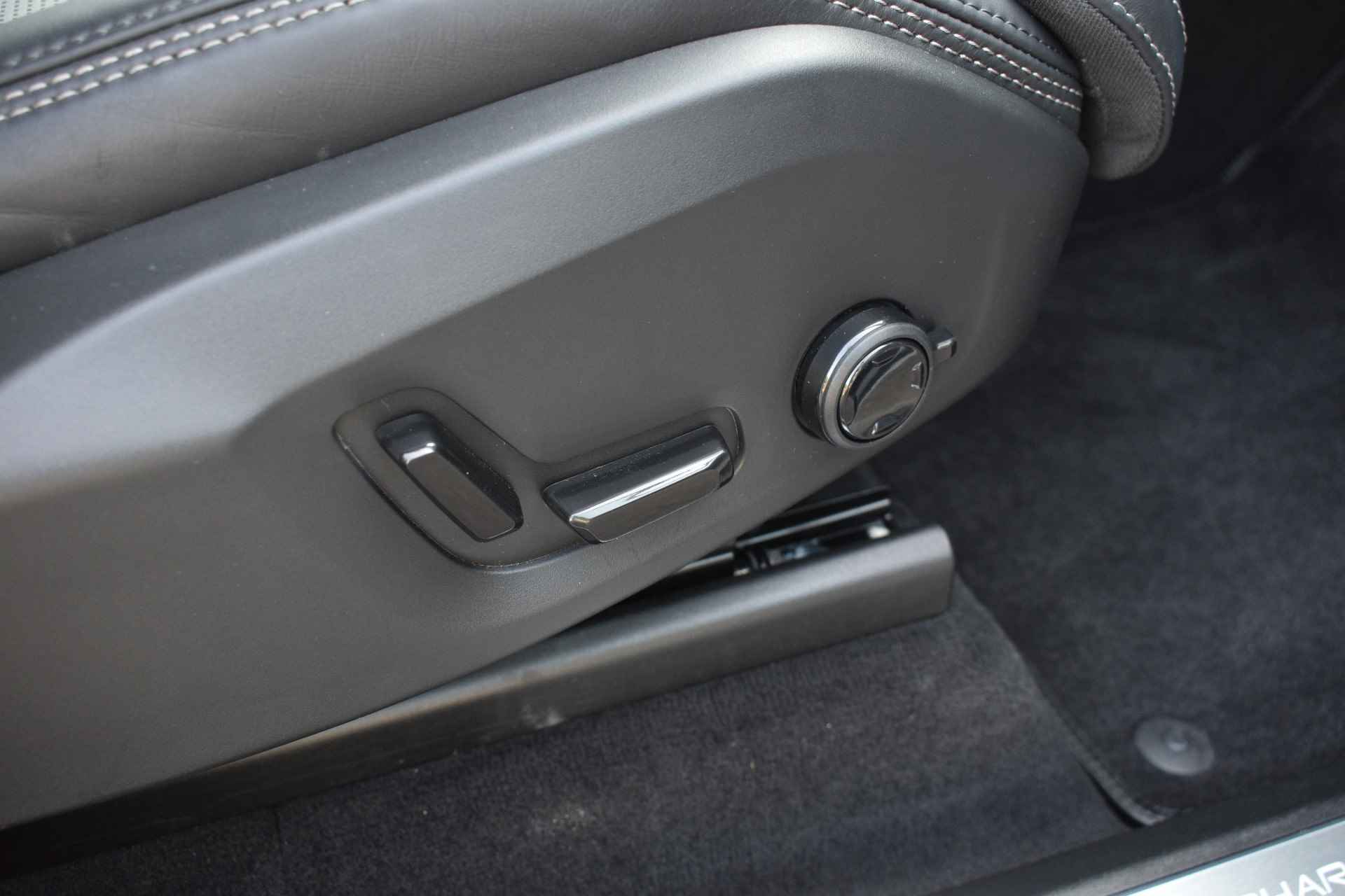 Volvo XC90 T8 Recharge 455PK AWD Inscription LONG RANGE | Luchtvering | Ventilatie & Massage -stoelen | 360 Camera - 37/56