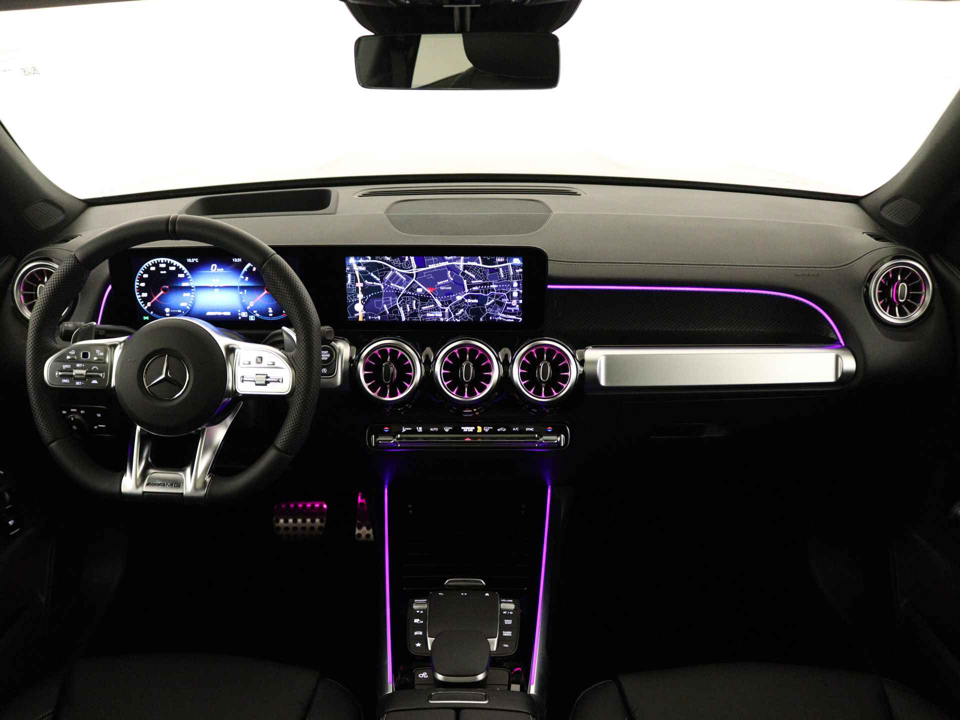 Mercedes-Benz GLB 35 AMG 4MATIC | Premium Plus pakket | MBUX Augmented reality | AMG Nightpakket | Lederpakket | Dashcam | Smartphone integratie | Keyless-Go comfortpakket | EASY PACK achterklep | Head-up display | Multibeam Led | - 5/37