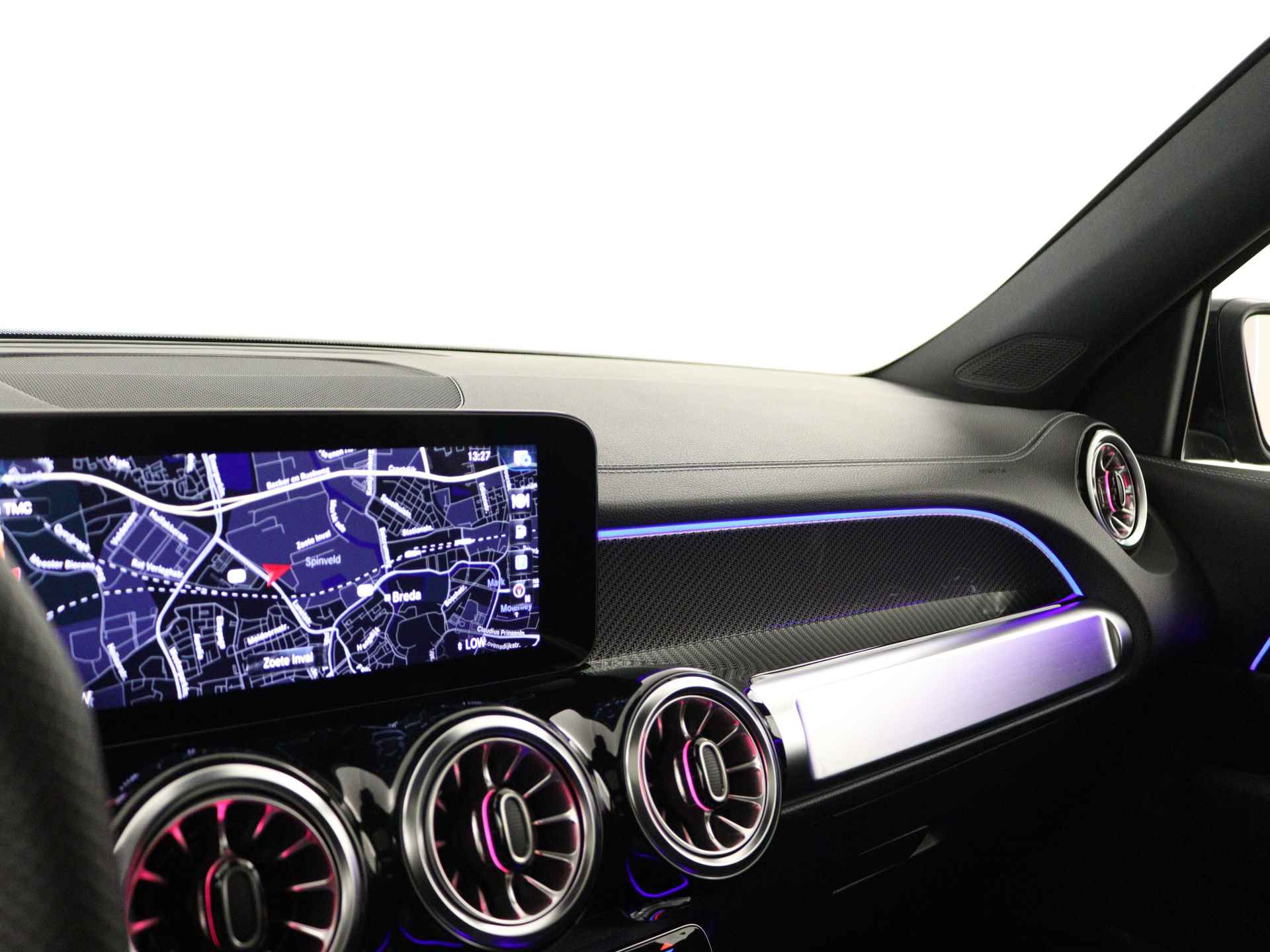 Mercedes-Benz GLB 35 AMG 4MATIC | Premium Plus pakket | MBUX Augmented reality | AMG Nightpakket | Lederpakket | Dashcam | Smartphone integratie | Keyless-Go comfortpakket | EASY PACK achterklep | Head-up display | Multibeam Led | - 21/37