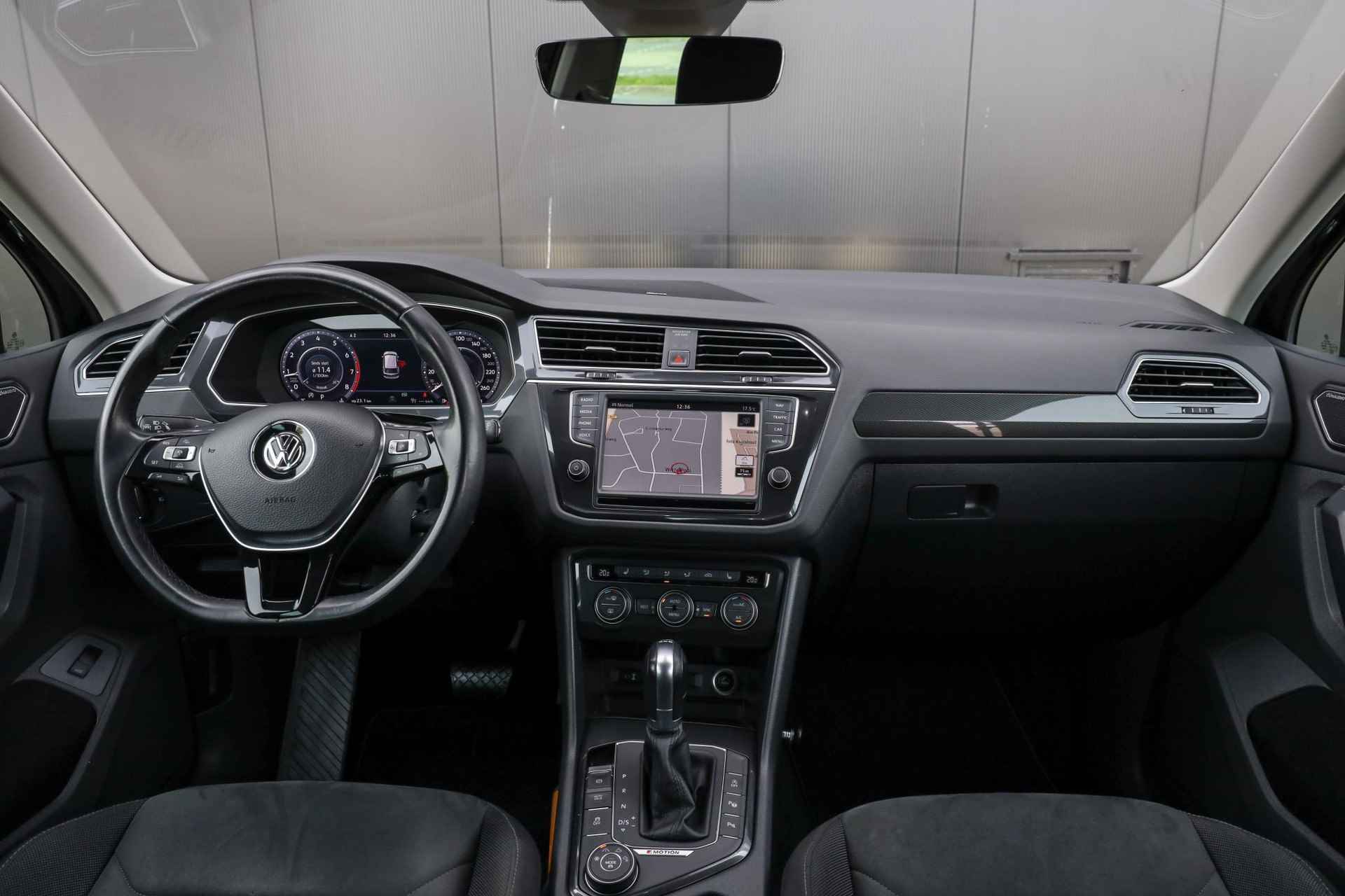 Volkswagen Tiguan 2.0 TSI 4Motion 2x R-LINE ✅ Virtual ✅ LED ✅ Camera ✅ ACC - 24/45