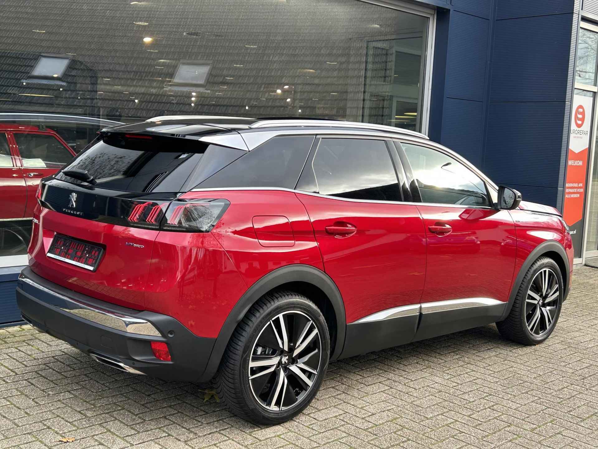 Peugeot 3008 1.6 HYbrid 225 GT Pack Business | 12-2022 !| Meest Complete Uitvoering | Panoramisch Schuif-/Kanteldak | FOCAL HiFi | Alcantara Bekleding | Stoelverwarming | Full LED Verlichting | Keyless Entry | Navigatie | Night Vision | Adaptive Cruise Control | 360 Graden Camera | Dode Hoek Detectie | 19 Inch Lichtmetalen Velgen | - 3/58