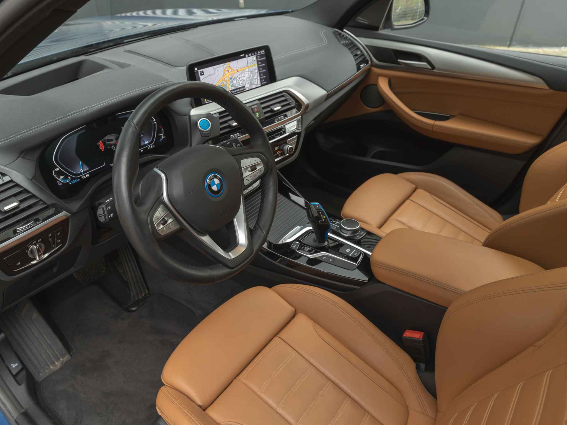BMW iX3 High Executive - Pano - Head Up - ACC - Harman Kardon - 14/45