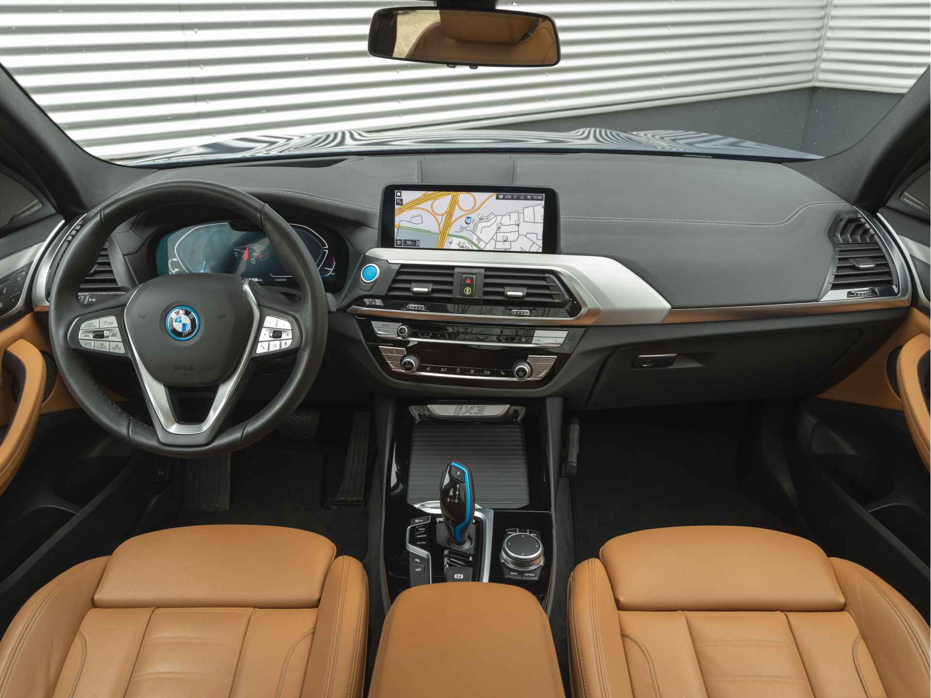 BMW iX3 High Executive - Pano - Head Up - ACC - Harman Kardon - 15/45