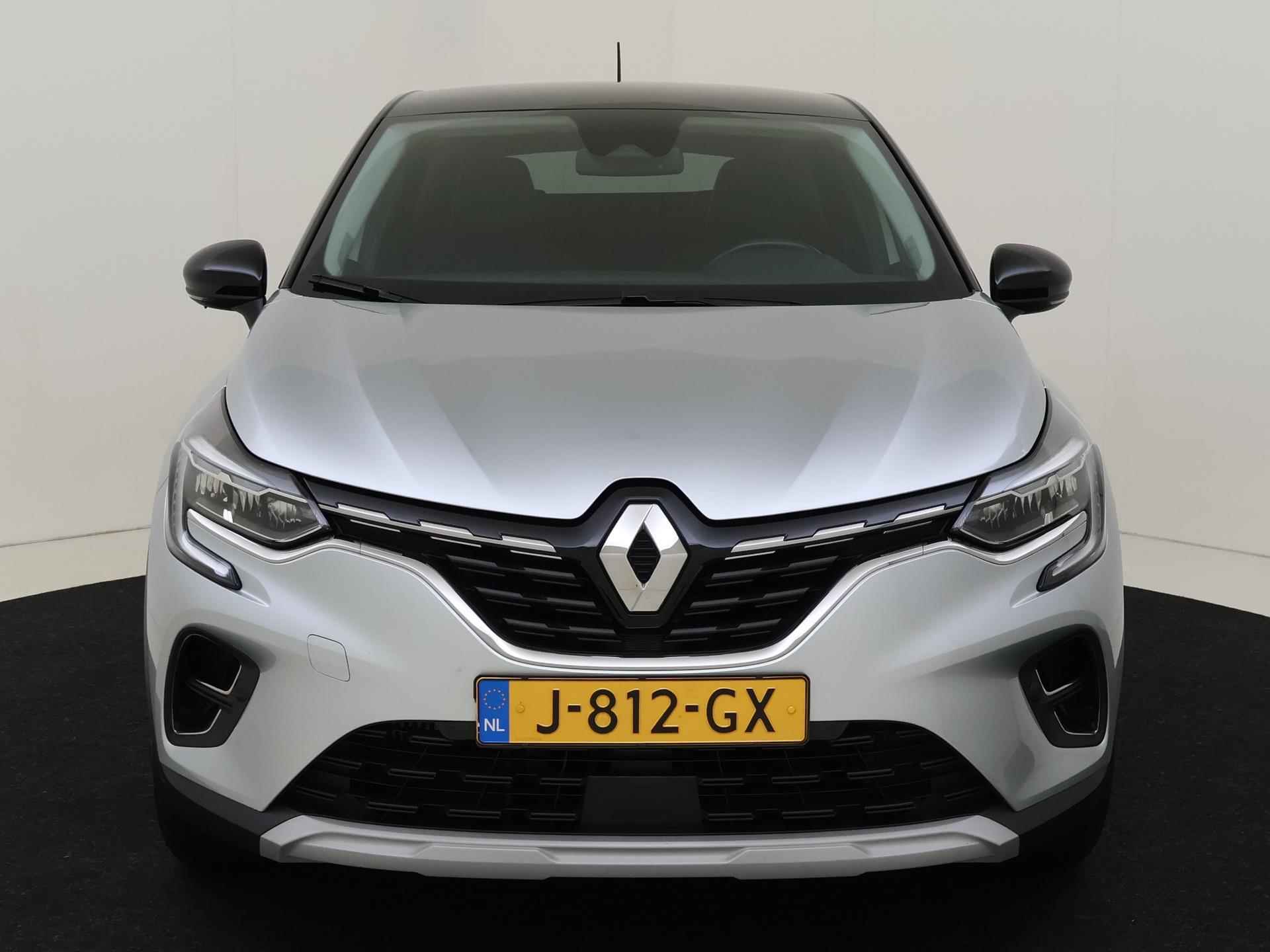 Renault Captur 1.3 TCe 130 Pk Intens / Navigatie / Parkeersensoren Voor en Achter / Camera Achter / Trekhaak / Climate Control / Keyles Entry - 6/28