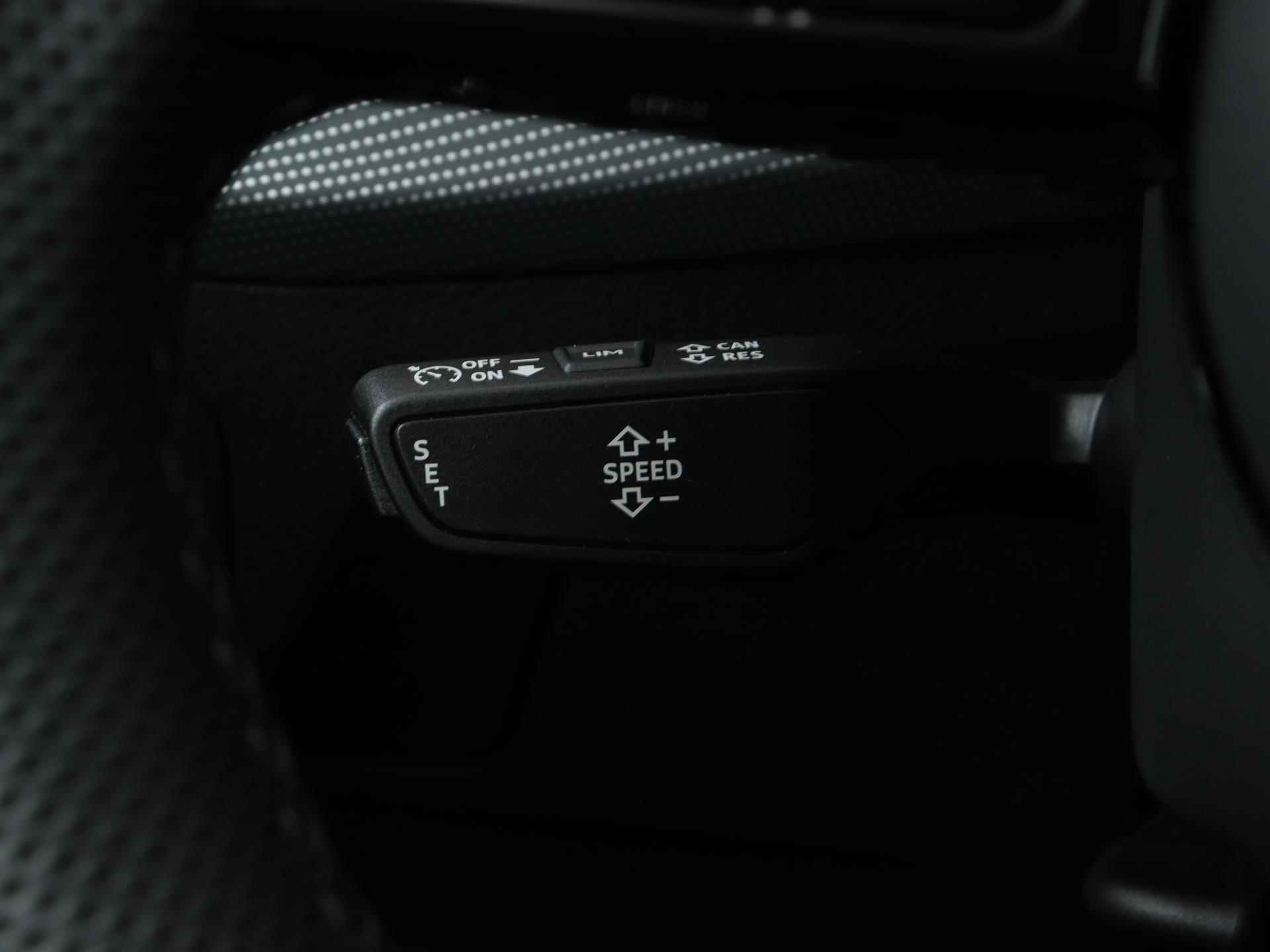 Audi Q2 35 TFSI S Edition 150 PK | Nieuw | Fabrieksgarantie | Automaat | Navigatie | Parkeersensoren | Apple Carplay | Android Auto | Stoelverwarming | Privacy glas | Optiekpakket zwart plus | Lichtpakket ambient light plus | - 14/21