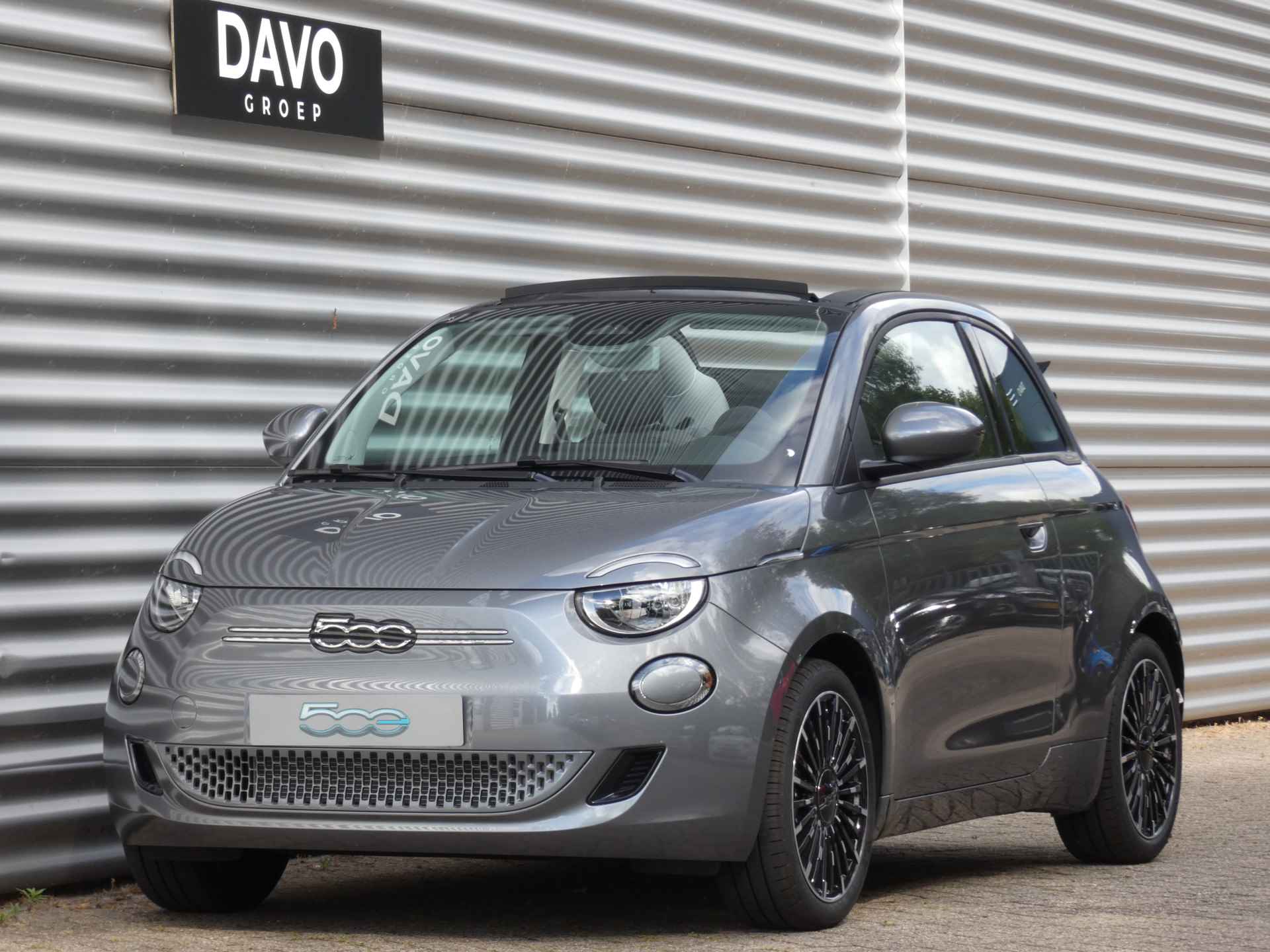 Fiat 500E C Icon 42 kWh ! € 8.072,- VOORDEEL! | Convenience Pack & Pack Comfort - 3/34