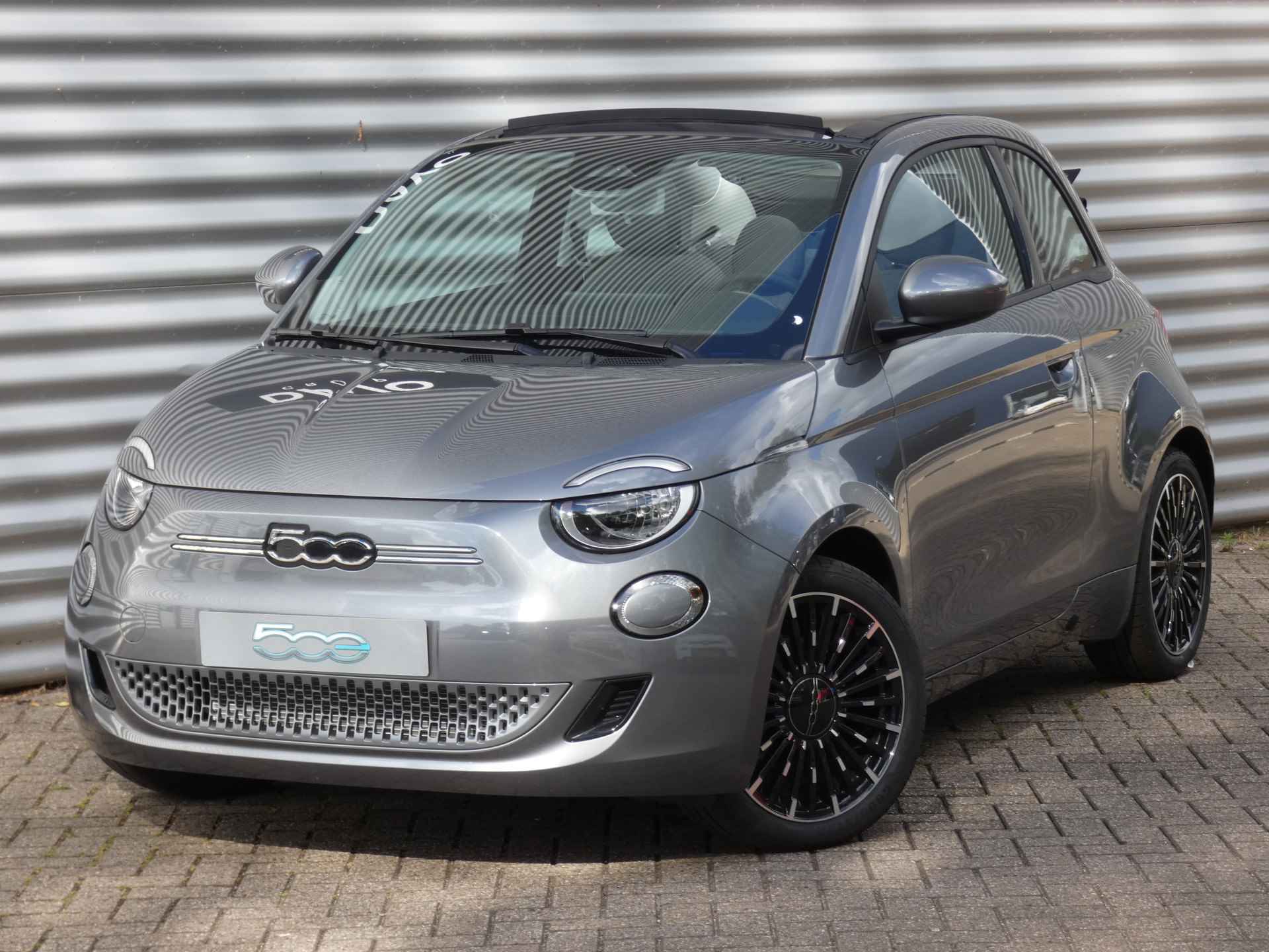 Fiat 500E C Icon 42 kWh ! € 8.072,- VOORDEEL! | Convenience Pack & Pack Comfort - 28/34