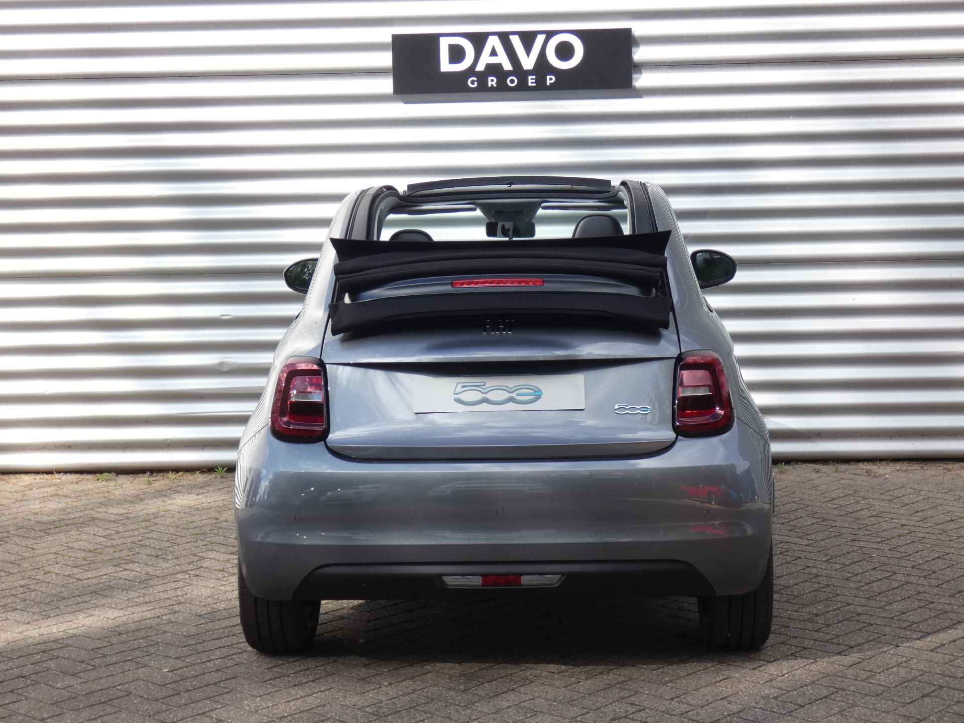 Fiat 500E C Icon 42 kWh ! € 8.072,- VOORDEEL! | Convenience Pack & Pack Comfort - 34/34